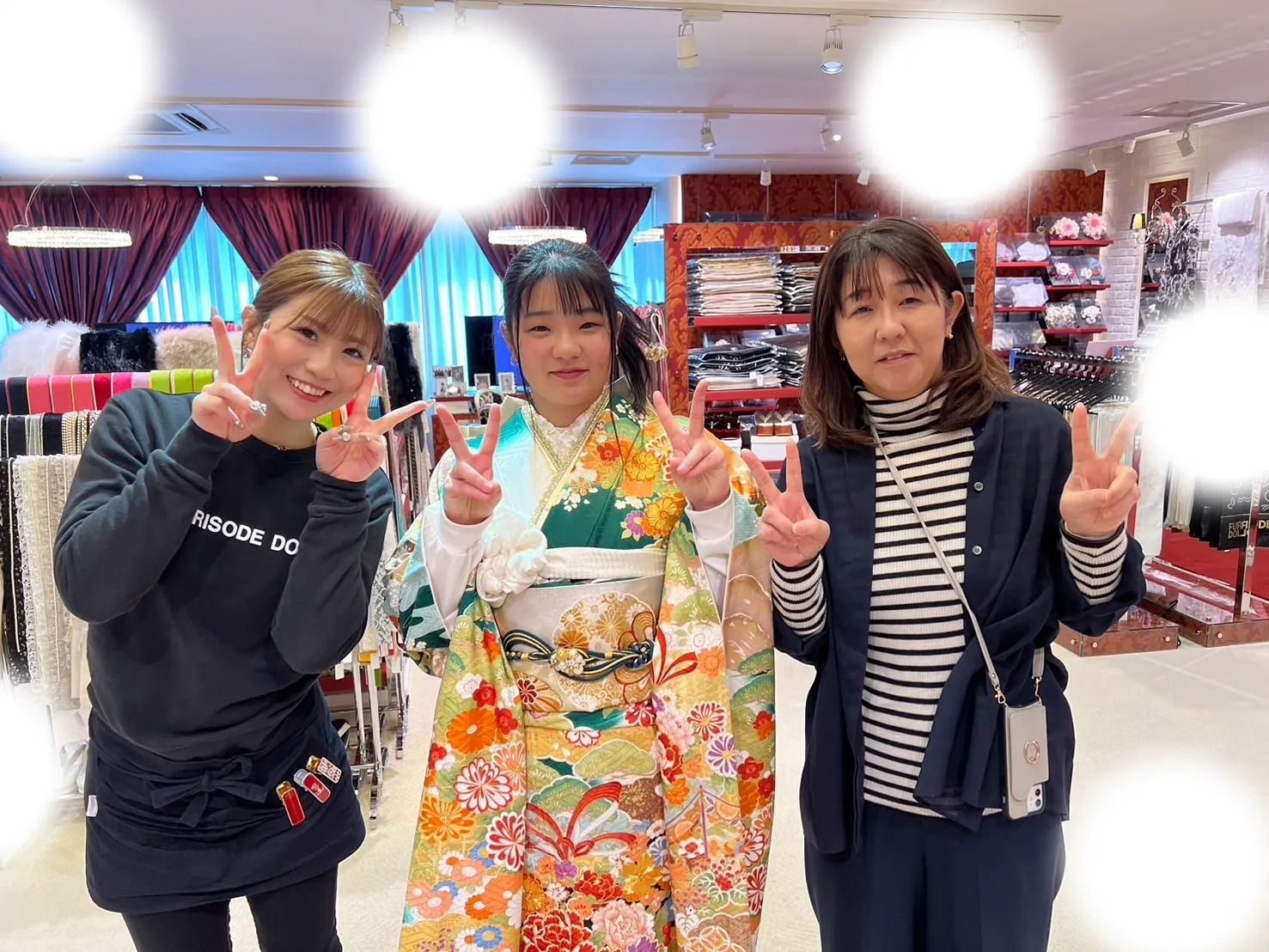 袴レンタル　振袖レンタル　くすみ　キラキラ　かわいい　梅田　大阪　安い　イマドキ　古典　くすみカラー　前撮り　ヴィンテージ　渋い