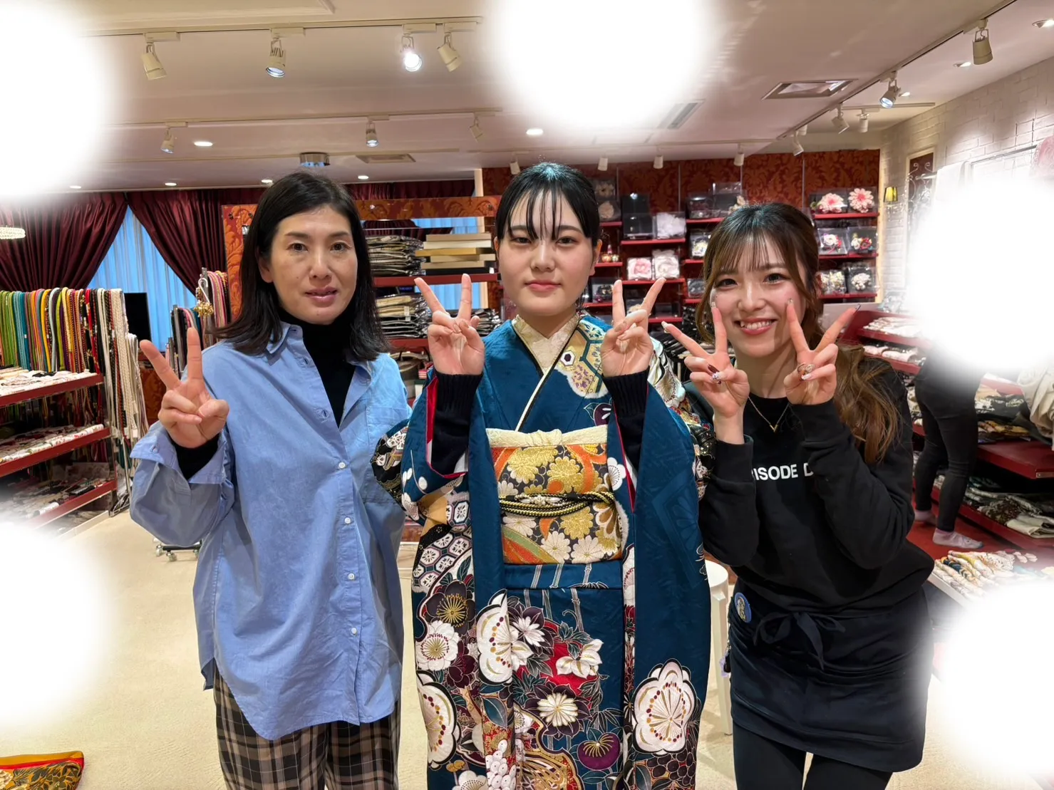 袴レンタル　振袖レンタル　くすみ　キラキラ　かわいい　梅田　大阪　安い　イマドキ　古典　くすみカラー　前撮り　ヴィンテージ　渋い