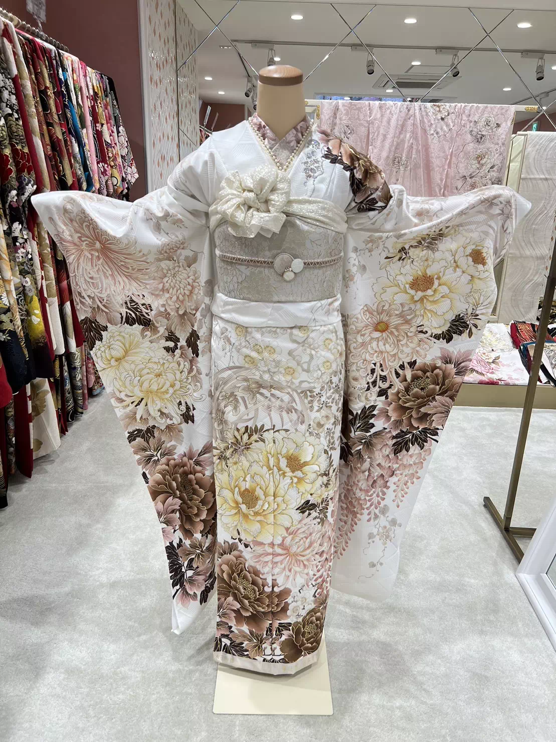 TAKAZEN姫路店　姫路市　成人式　TAKAZENオリジナル振袖　ちぃぽぽちゃん振袖