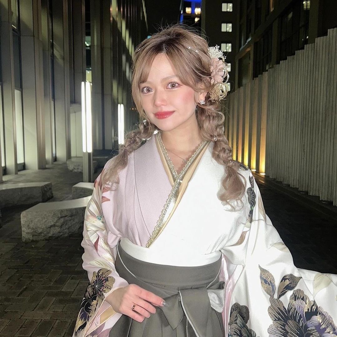 振袖レンタル　奈良　橿原　かわいい　おしゃれ　個性派　かわいい　かっこいい　くすみ　イマドキ　