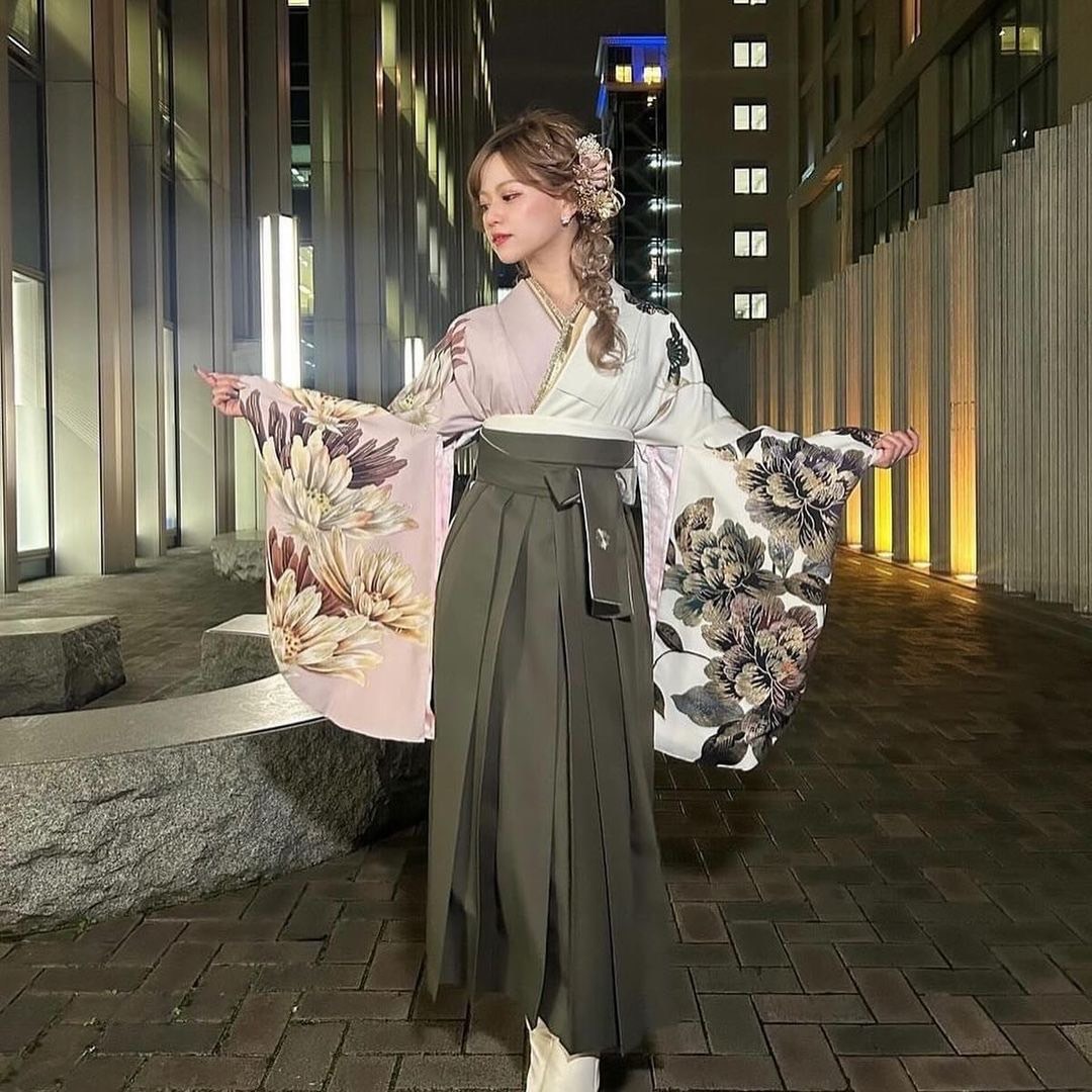 振袖レンタル　奈良　橿原　かわいい　おしゃれ　個性派　かわいい　かっこいい　くすみ　イマドキ　