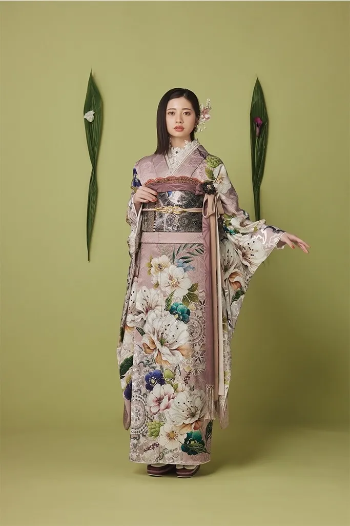 振袖レンタル　奈良　橿原　かわいい　おしゃれ　個性派　かわいい　かっこいい　くすみ　イマドキ　桜田ひより