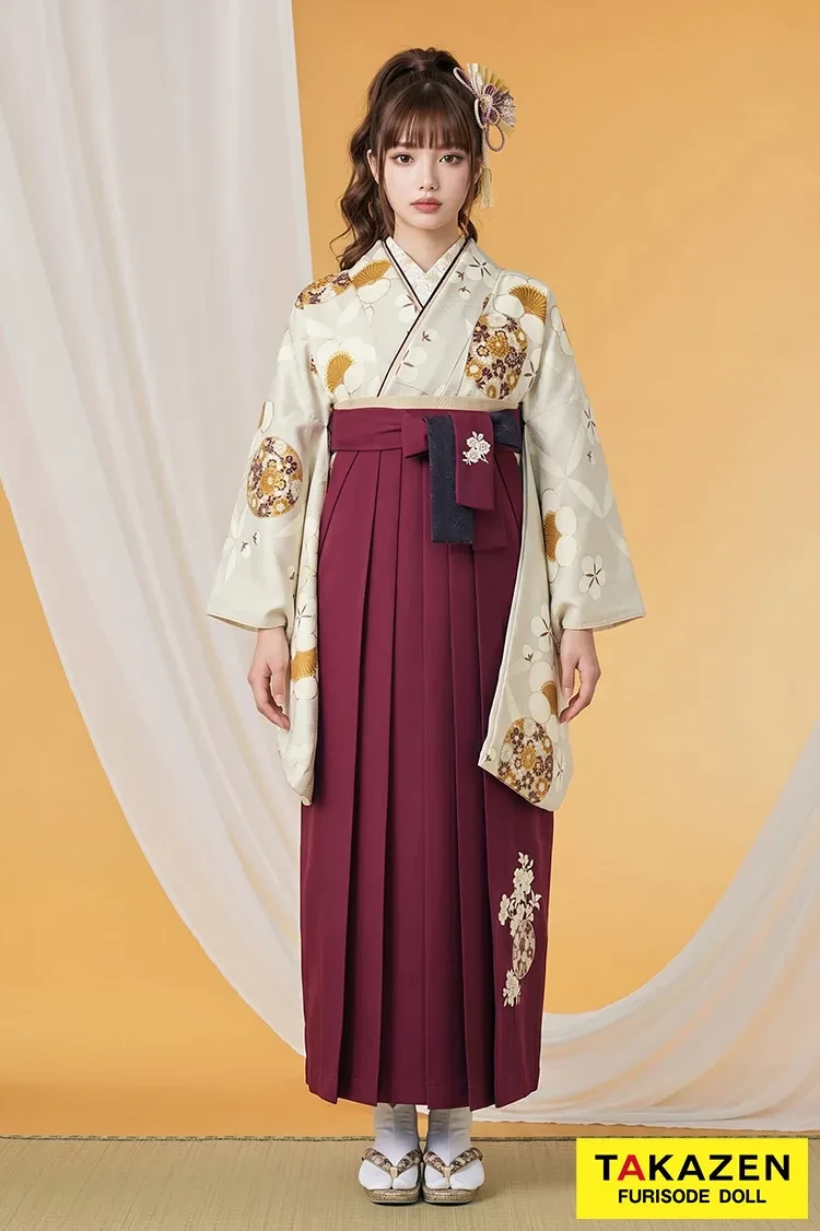 TAKAZENのレンタル袴 九重ブランド袴　古典柄　クリーム　梅柄　王道　はんなり　ブーツスタイル【通販可】R25075