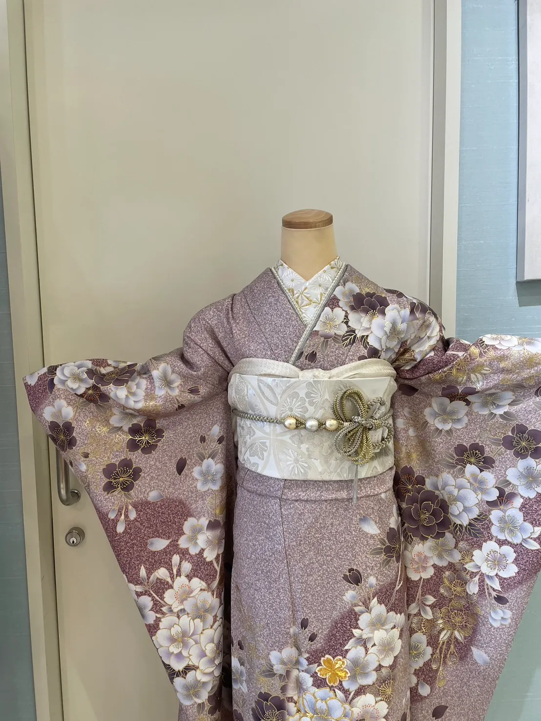 成人式　振袖レンタル　成人式振袖　くすみカラー　古典　可愛い　大人気　紫