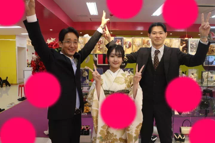 TAKAZEN神戸店　前撮り撮影会　イマドキ　カワイイ　コディネート　振袖　レンタル　モード　白金