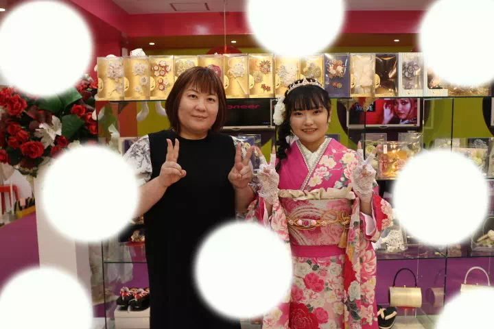 成人式　振袖レンタル　前撮り撮影会　　TAKAZEN神戸三宮店　キュート　ピンク