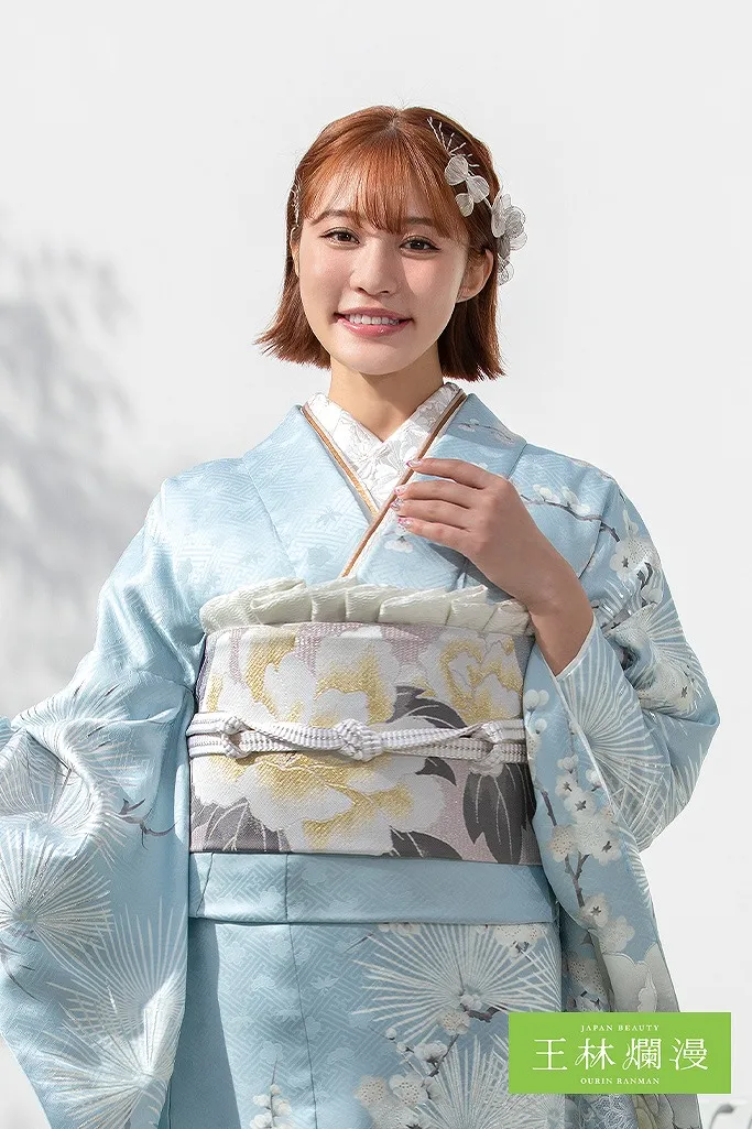 王林爛漫ブランド振袖 水色/スカイブルー 爽やか 淡い色 古典柄 