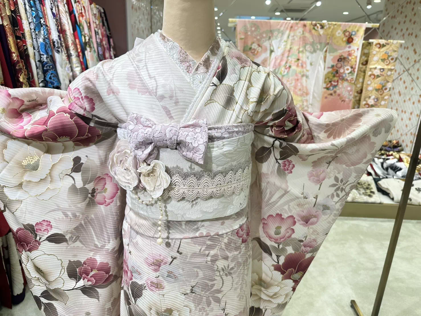 TAKAZEN姫路店　姫路市　成人式　卒業式　袴　振袖　イマドキ振袖　古典柄　口コミ　振袖レンタル　イマドキコーディネート　姫路市振袖レンタル　takazen　2024年成人 2025年成人　成人式　