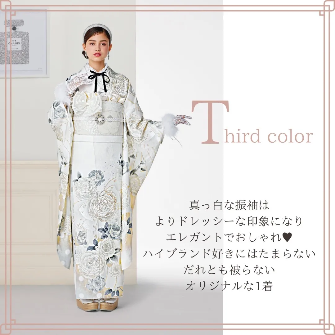 振袖　レンタル　奈良　ヘップバーンシャネルカラー　白/ゴールド　バラ/リボン柄　スワロフスキー　おしゃれな　ドレッシー　カメリア柄帯