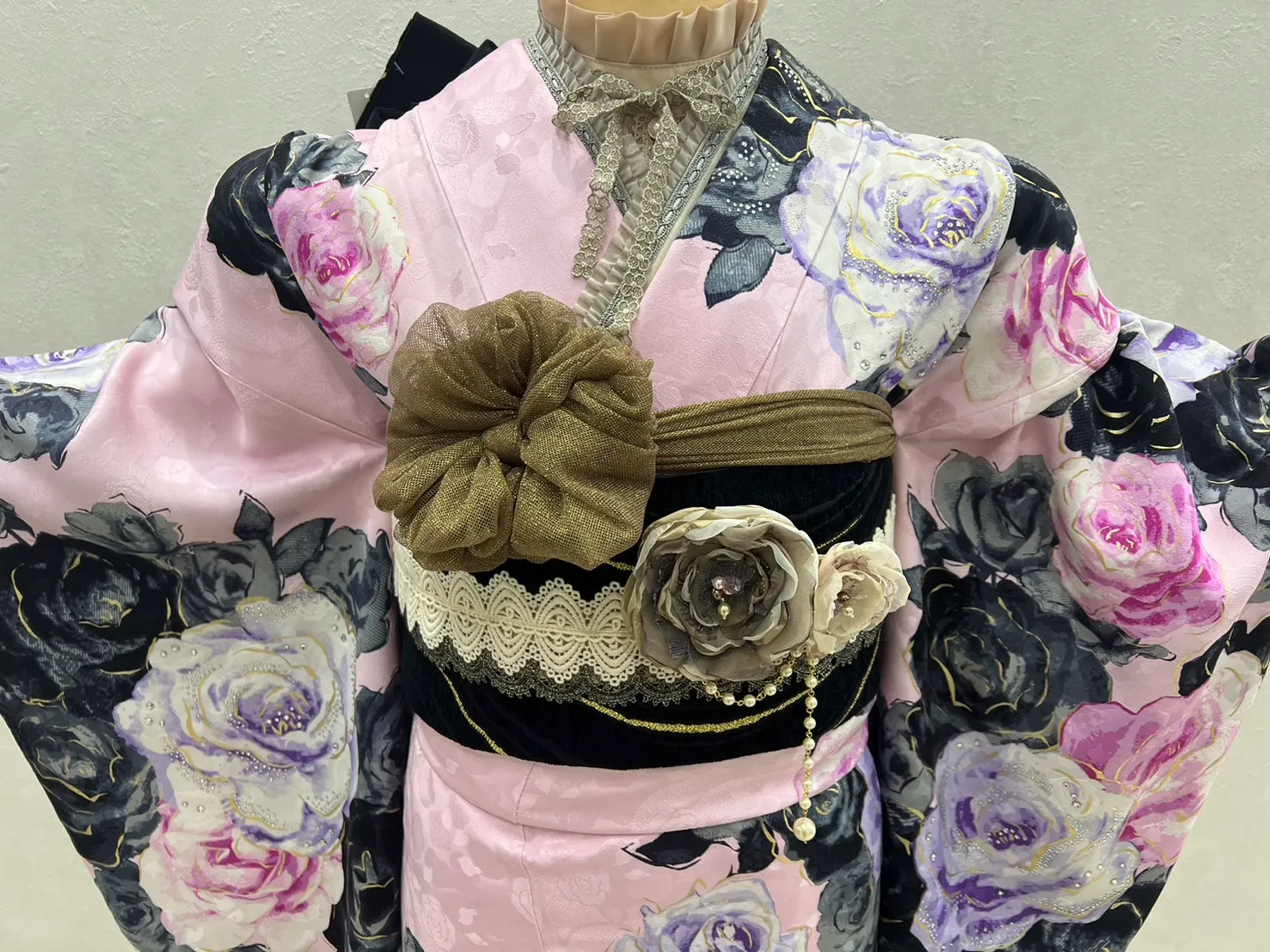 振袖レンタル　奈良　橿原　かわいい　おしゃれ　個性派　かわいい　かっこいい　くすみ　イマドキ　