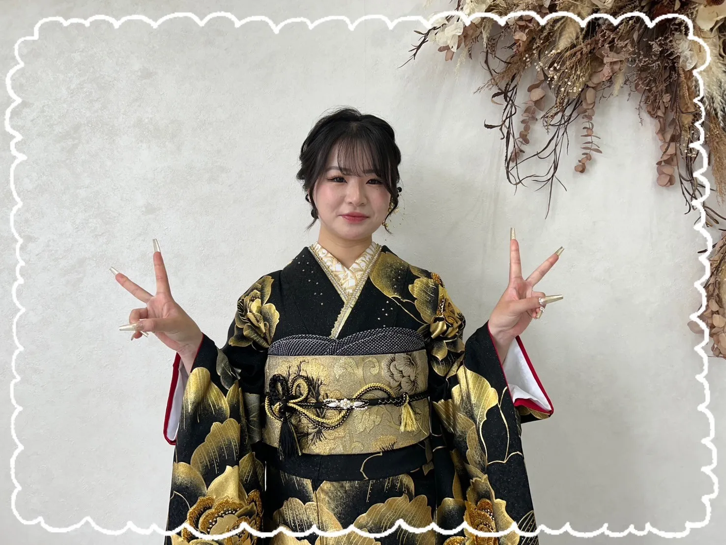 振袖　レンタル　橿原　前撮り　ゴージャス　黒/金/ゴールド　薔薇　大柄　派手　ギャル　クール系　モード　キラキラ　古典柄　豪華　白　クリーム