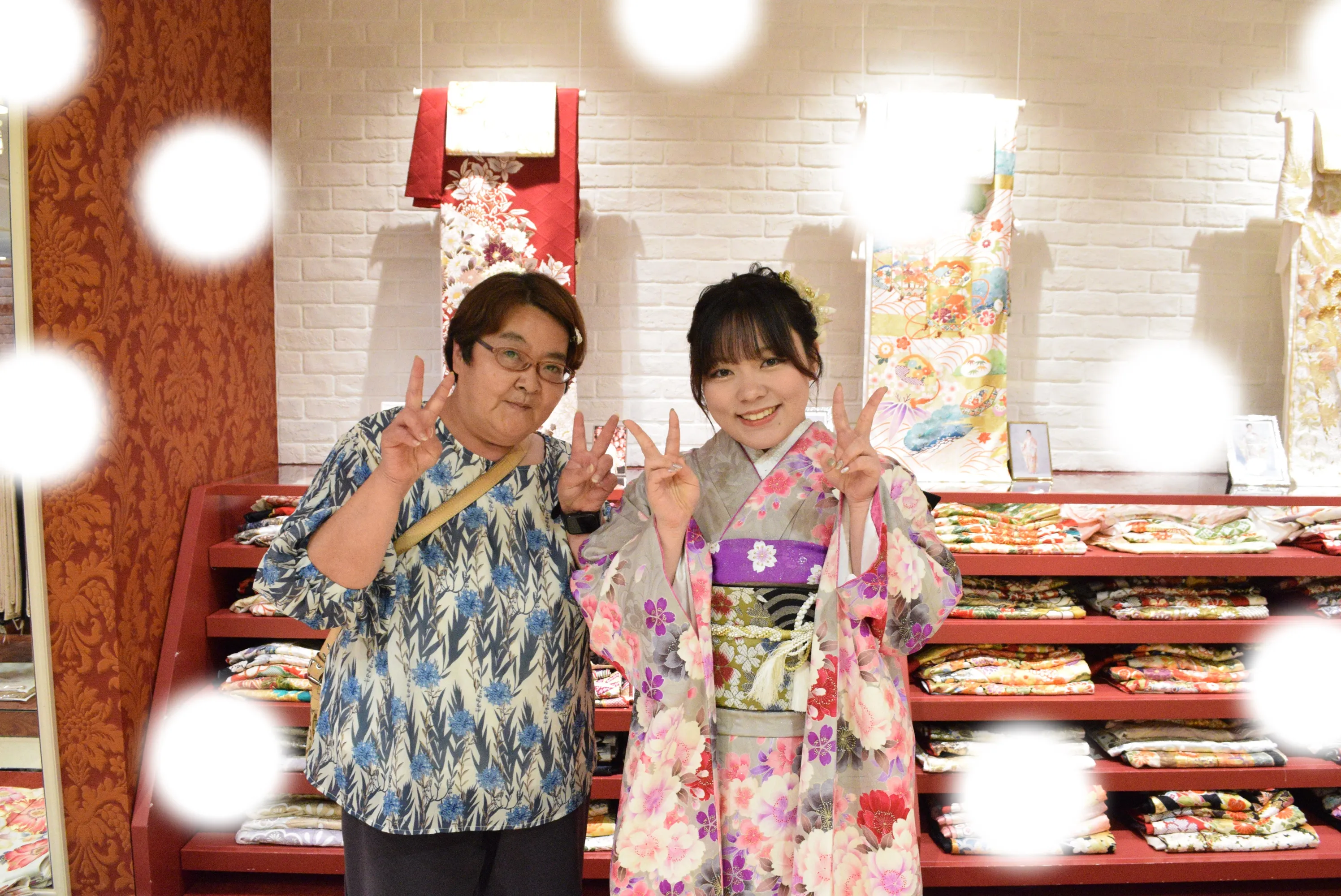 成人式　前撮り　梅田　袴　くすみカラー　かわいい　イマドキ　淡色　古典　タカゼン　撮影