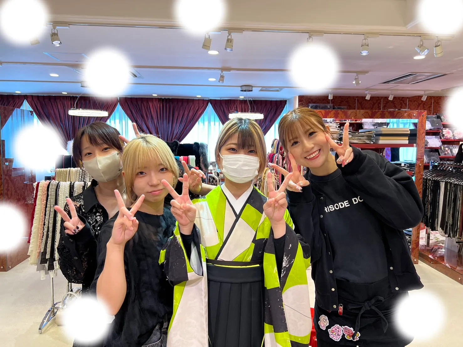袴レンタル　振袖レンタル　くすみ　キラキラ　かわいい　梅田　モダン　レトロ　かっこいい