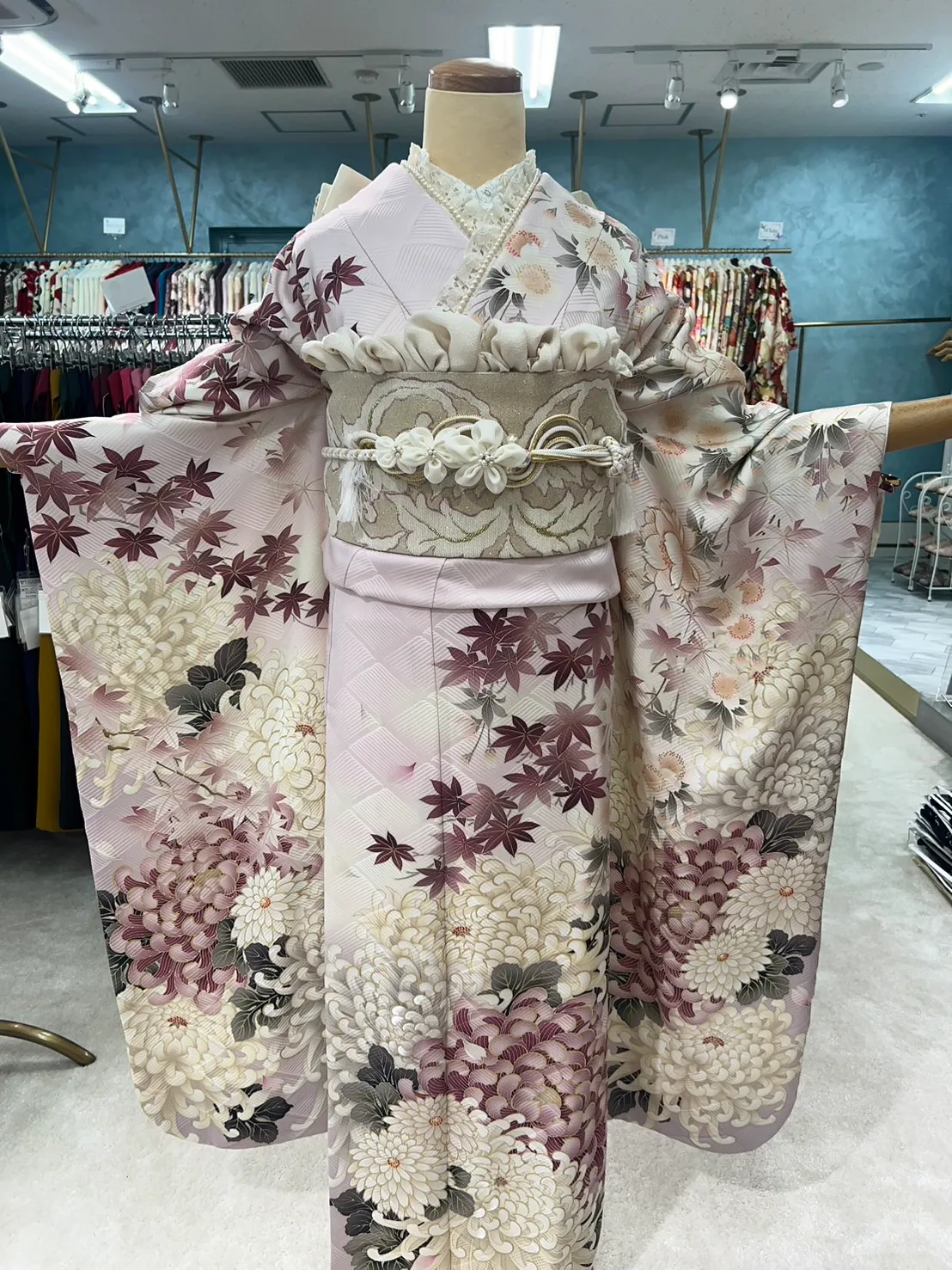 振袖レンタル　成人式　なんば　心斎橋　天王寺 大阪　人気　くすみ　イマドキ　かわいい　ピンク