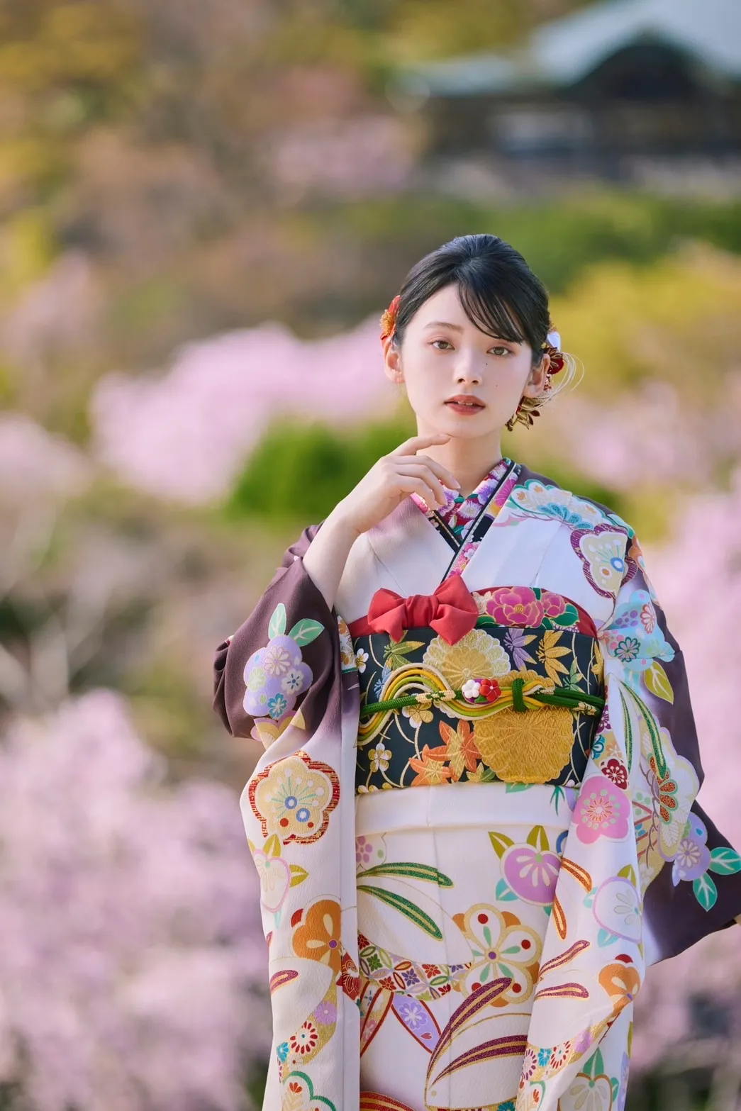 プレミアム古典　高級感のある振袖レンタル　吉澤織物　友禅　南琴奈ちゃん