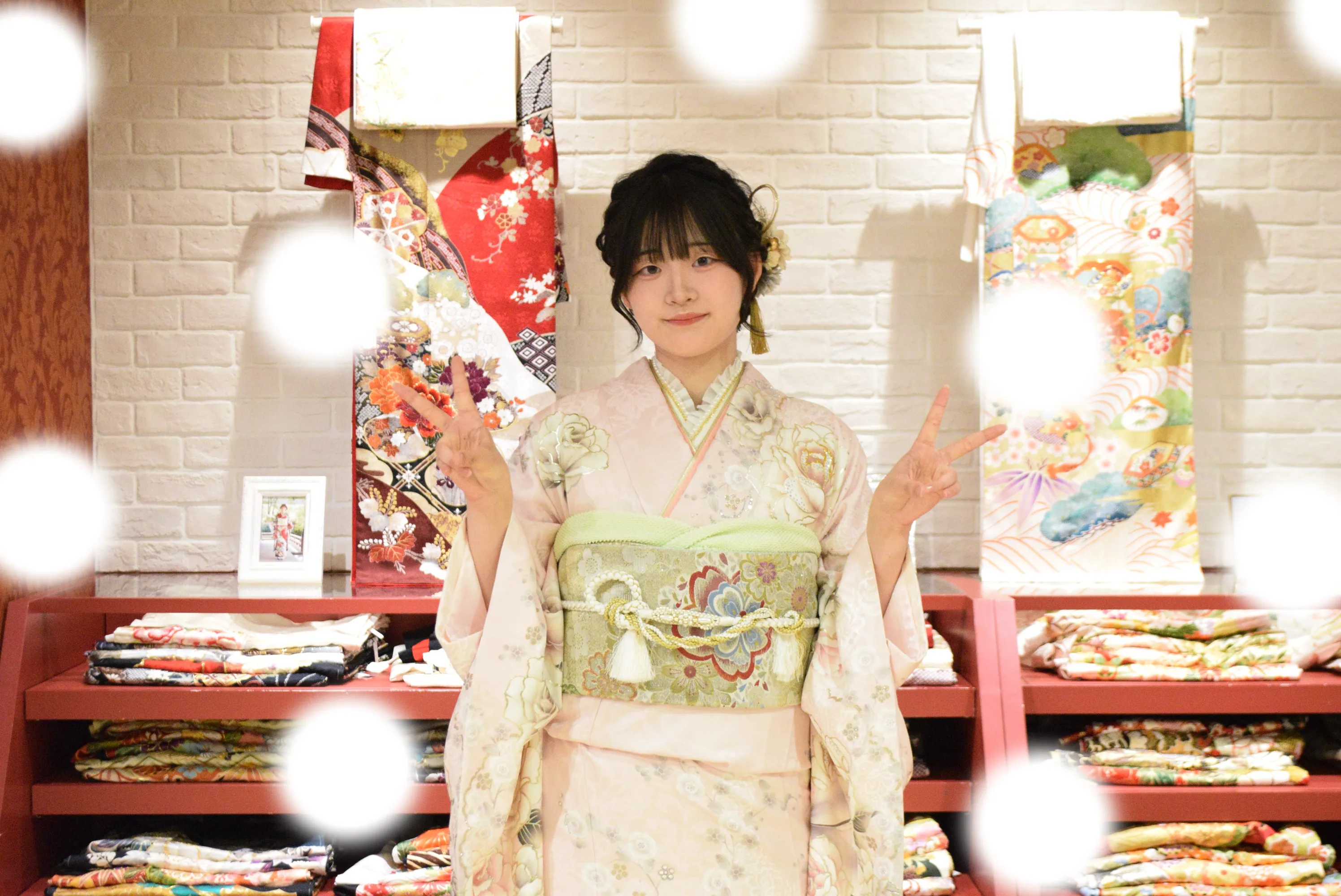 成人式　前撮り　梅田　袴　くすみカラー　かわいい　イマドキ　淡色　古典　タカゼン　撮影