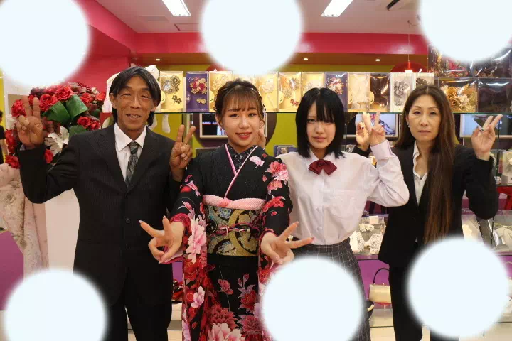 成人式　振袖　かっこいい　　　TAKAZEN神戸店　前撮り撮影会　イマドキ　カワイイ　コディネート　