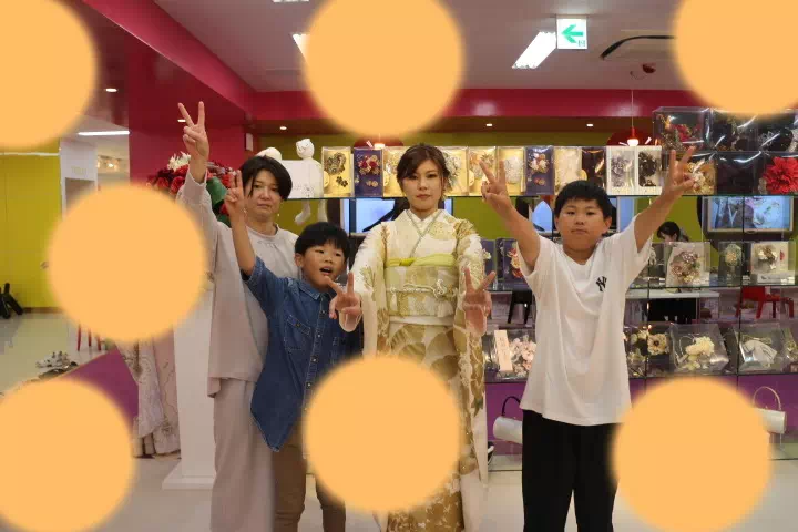 成人式　振袖　キラキラ　派手　　　TAKAZEN神戸店　前撮り撮影会　イマドキ　カワイイ　コディネート　