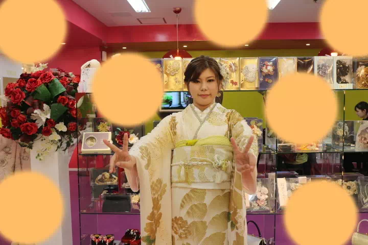 成人式　振袖　キラキラ　派手　　　TAKAZEN神戸店　前撮り撮影会　イマドキ　カワイイ　コディネート　