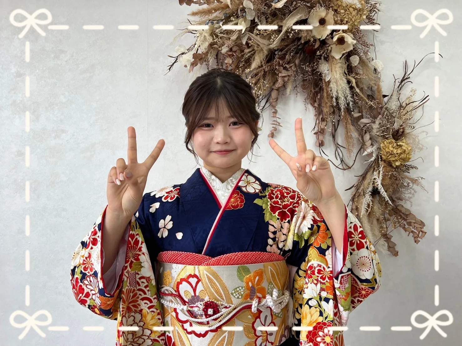 振袖　レンタル　橿原　前撮り　古典柄　豪華　オシャレ　紺色