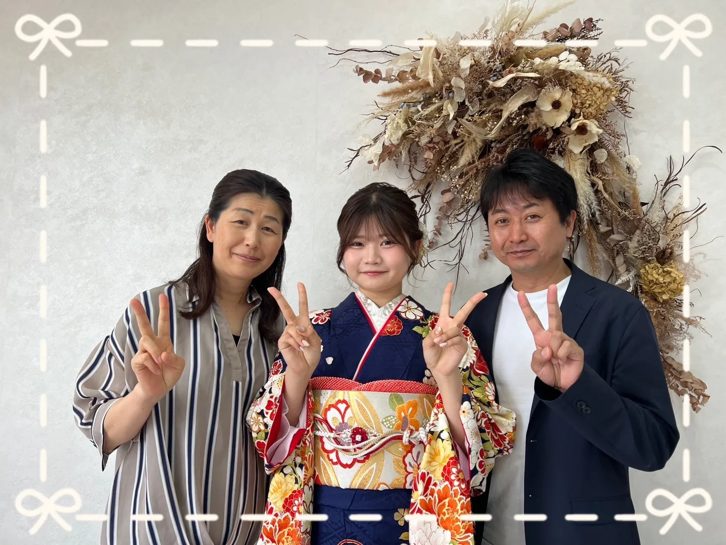 振袖　レンタル　橿原　前撮り　古典柄　豪華　オシャレ　紺色