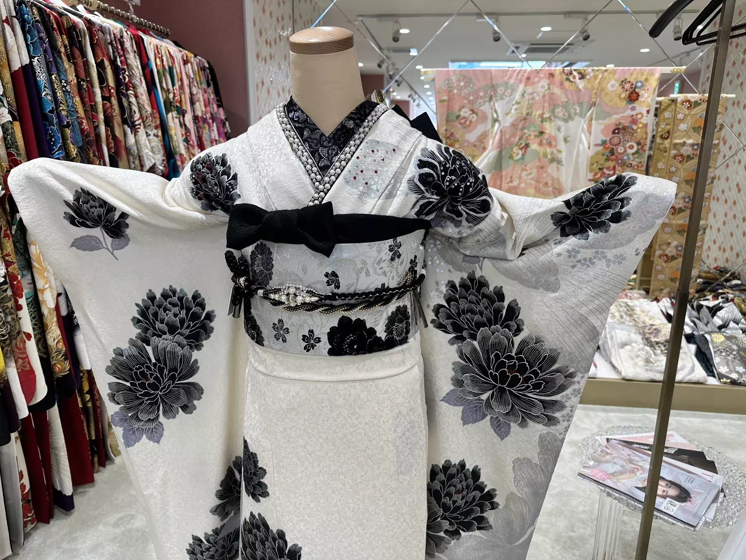 TAKAZEN姫路店　姫路市　成人式　卒業式　袴　振袖　イマドキ振袖　古典柄　口コミ　振袖レンタル　イマドキコーディネート　姫路市振袖レンタル　takazen　2024年成人 2025年成人　成人式　