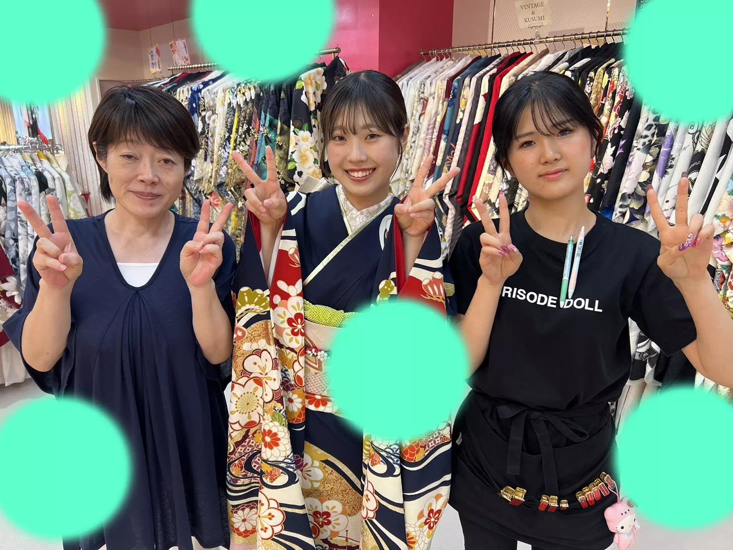 TAKAZEN神戸店　振袖レンタル　古典　紺色　かわいい　イマドキ　成人式　写真　前撮り