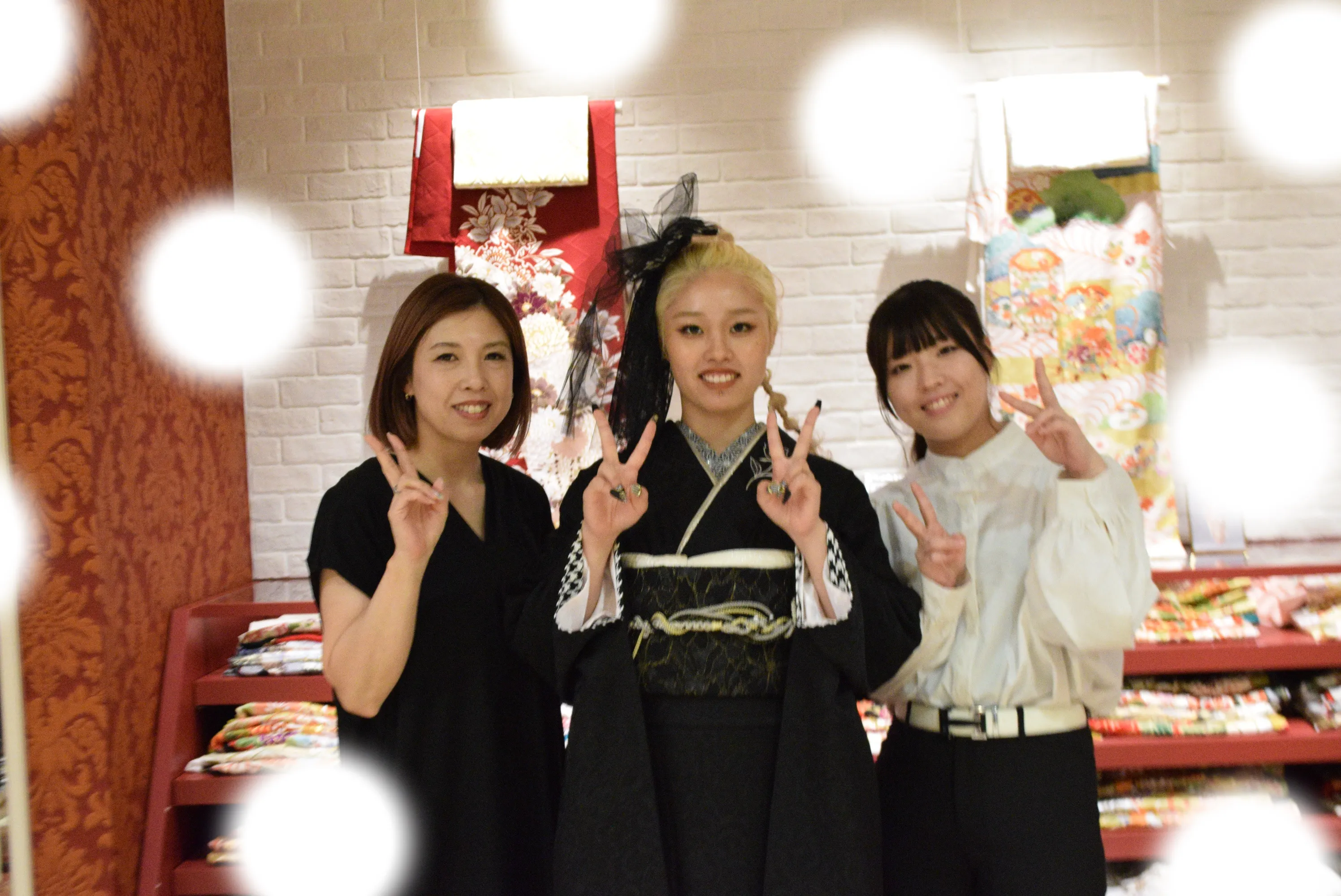 成人式　前撮り　梅田　袴　くすみカラー　かわいい　イマドキ　淡色　古典　タカゼン　撮影