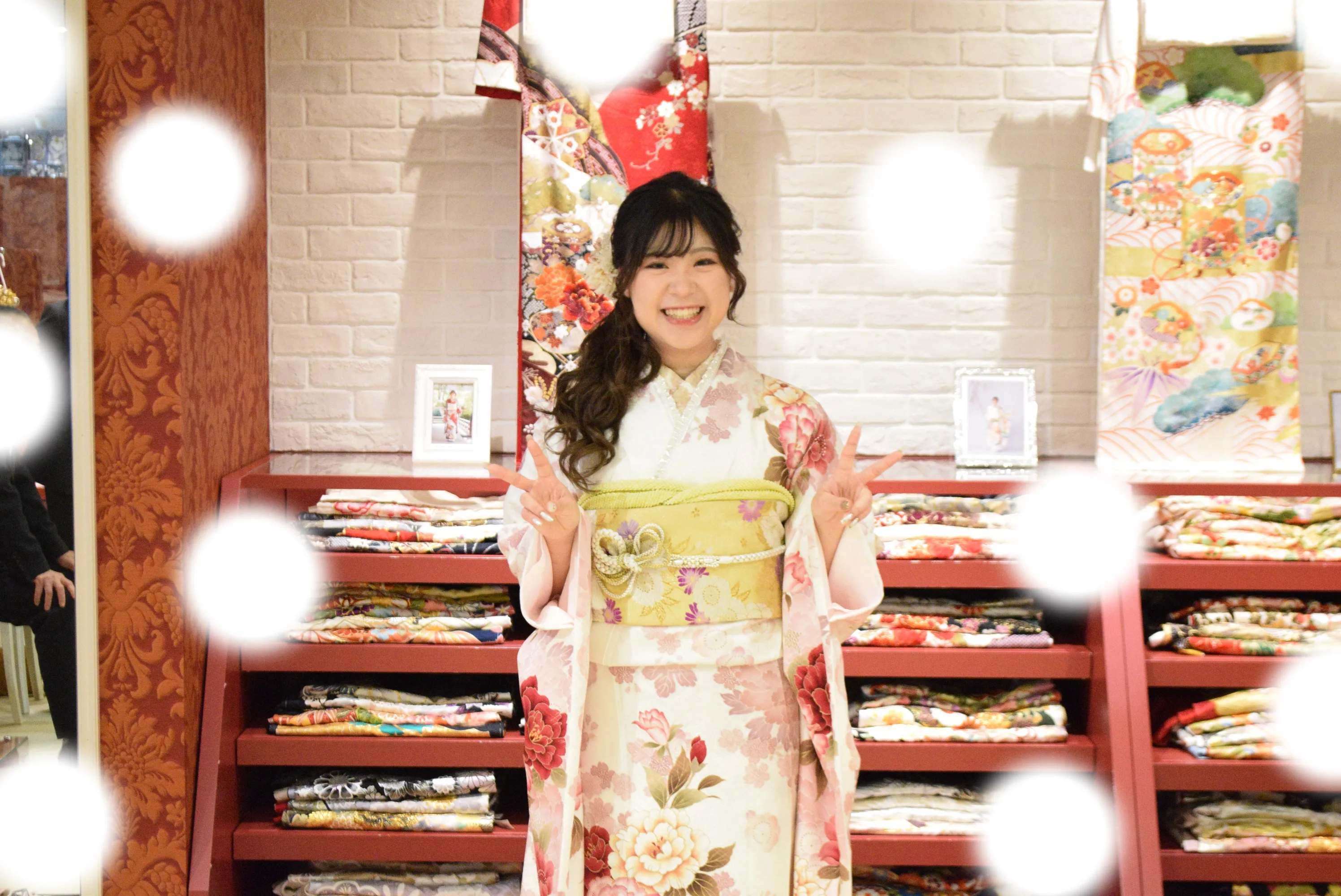成人式　前撮り　梅田　袴　くすみカラー　かわいい　イマドキ　淡色　古典　タカゼン　撮影