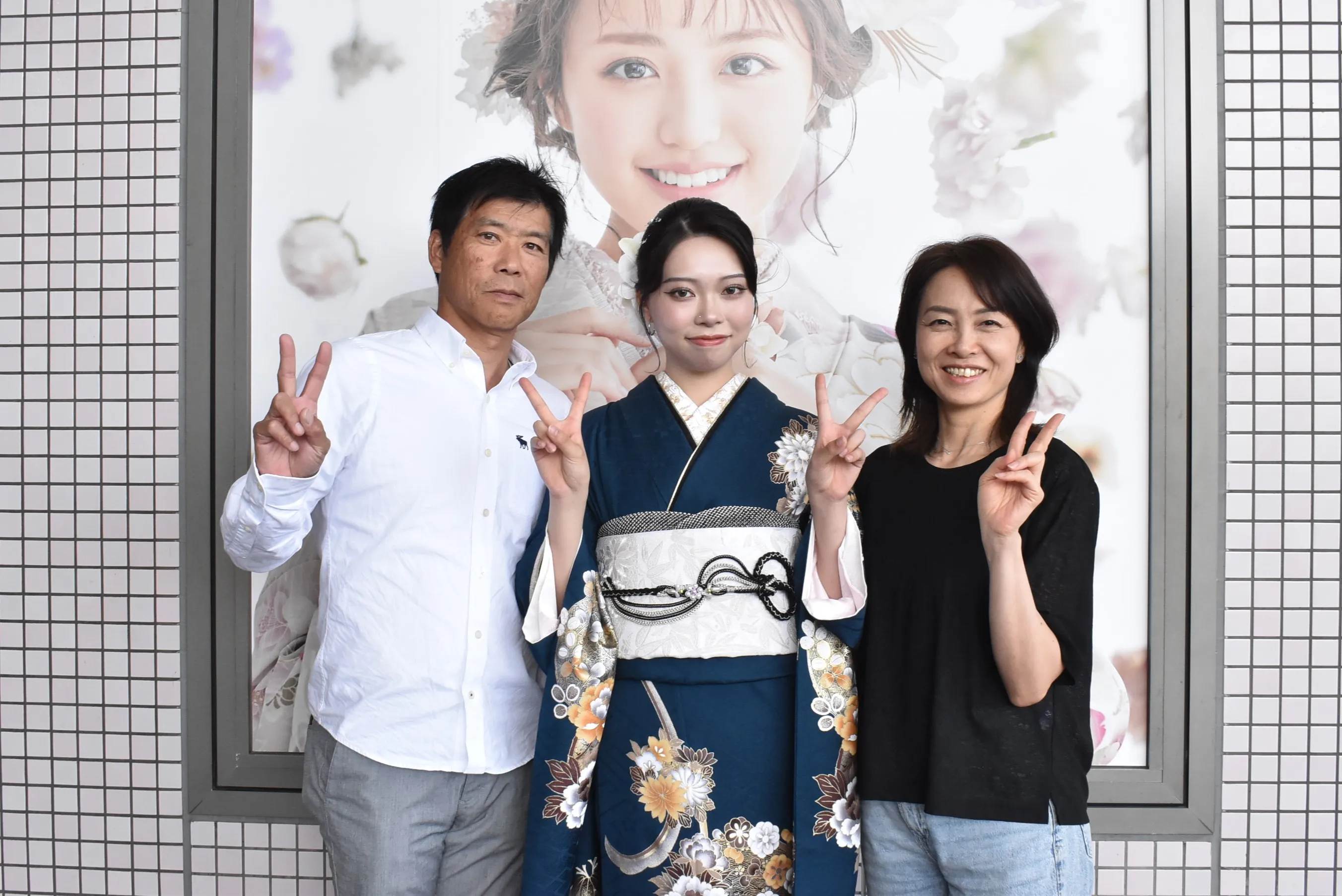 振袖　前撮り撮影会　TAKAZEN堺店　紺　上品　綺麗
