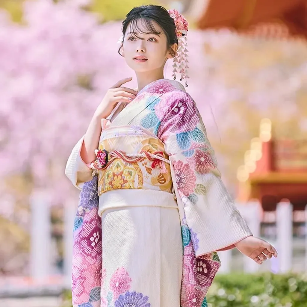 振袖レンタル　奈良　橿原　かわいい　おしゃれ　個性派　かわいい　かっこいい　くすみ　イマドキ　