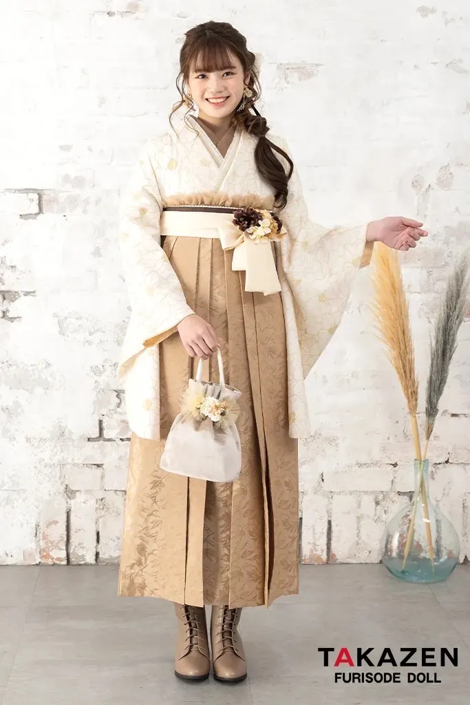 振袖レンタル　奈良　橿原　かわいい　おしゃれ　個性派　かわいい　かっこいい　くすみ　イマドキ　