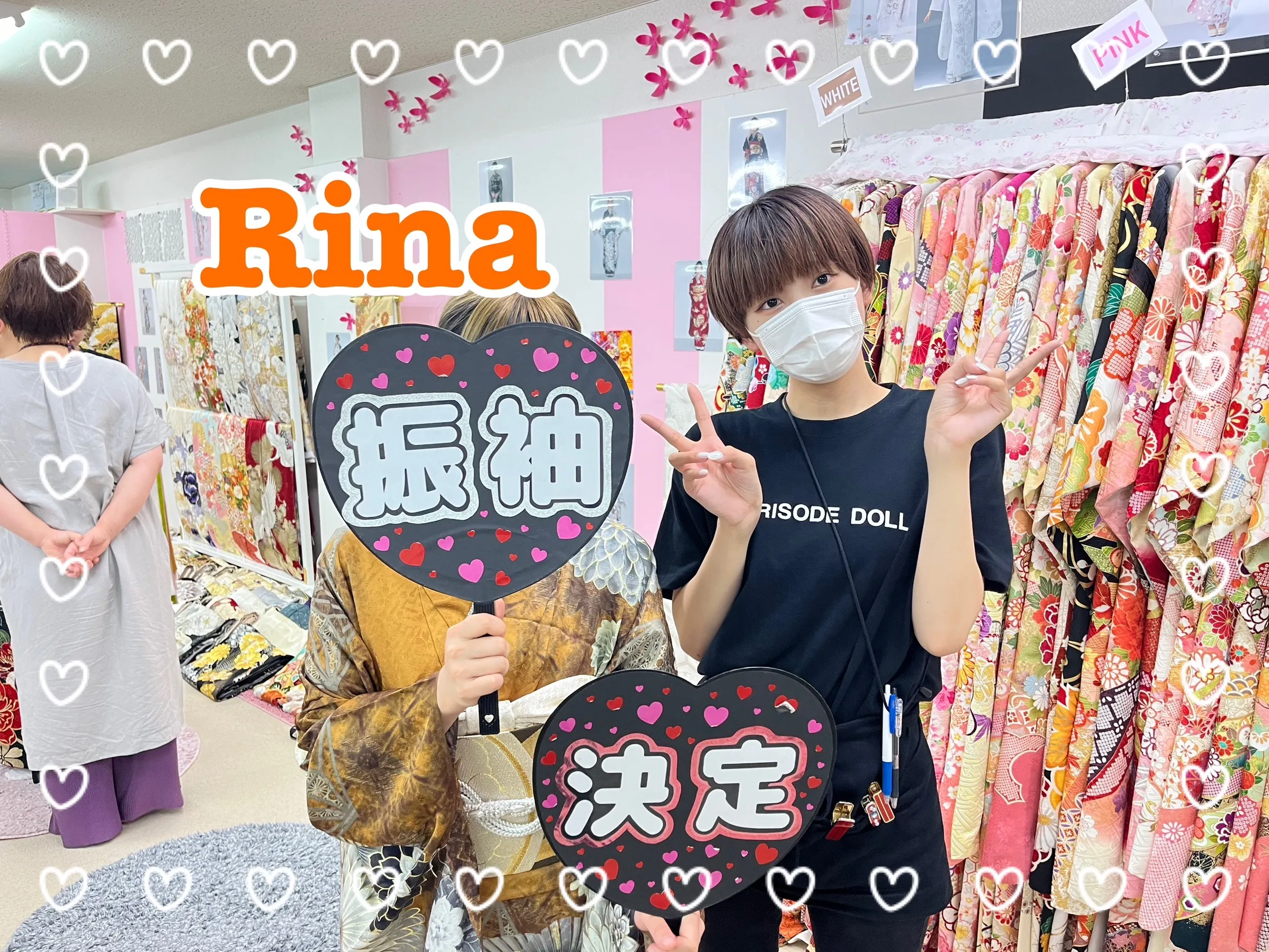 振袖　レンタル　奈良　振袖安い　九重×中村里砂　からし色/ベージュ/クリーム　菊柄　大人っぽい　ヴィンテージ　アンティーク調