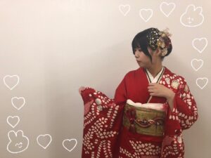 成人式　振袖　前撮り撮影会　持ち込み　古典　可愛い　赤　金　シンプル