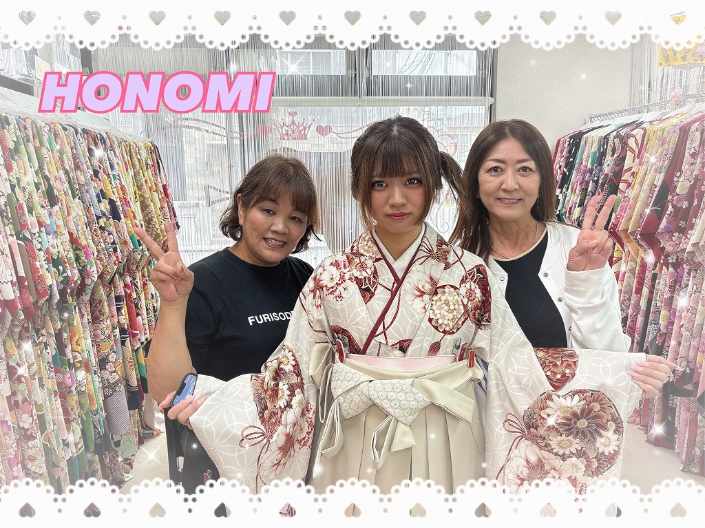 【TAKAZEN奈良店】21日♡くすみカラーがかわいい袴姫ちゃん＆赤色×黒色をかっこよくコーディネートをした袴姫ちゃん♡