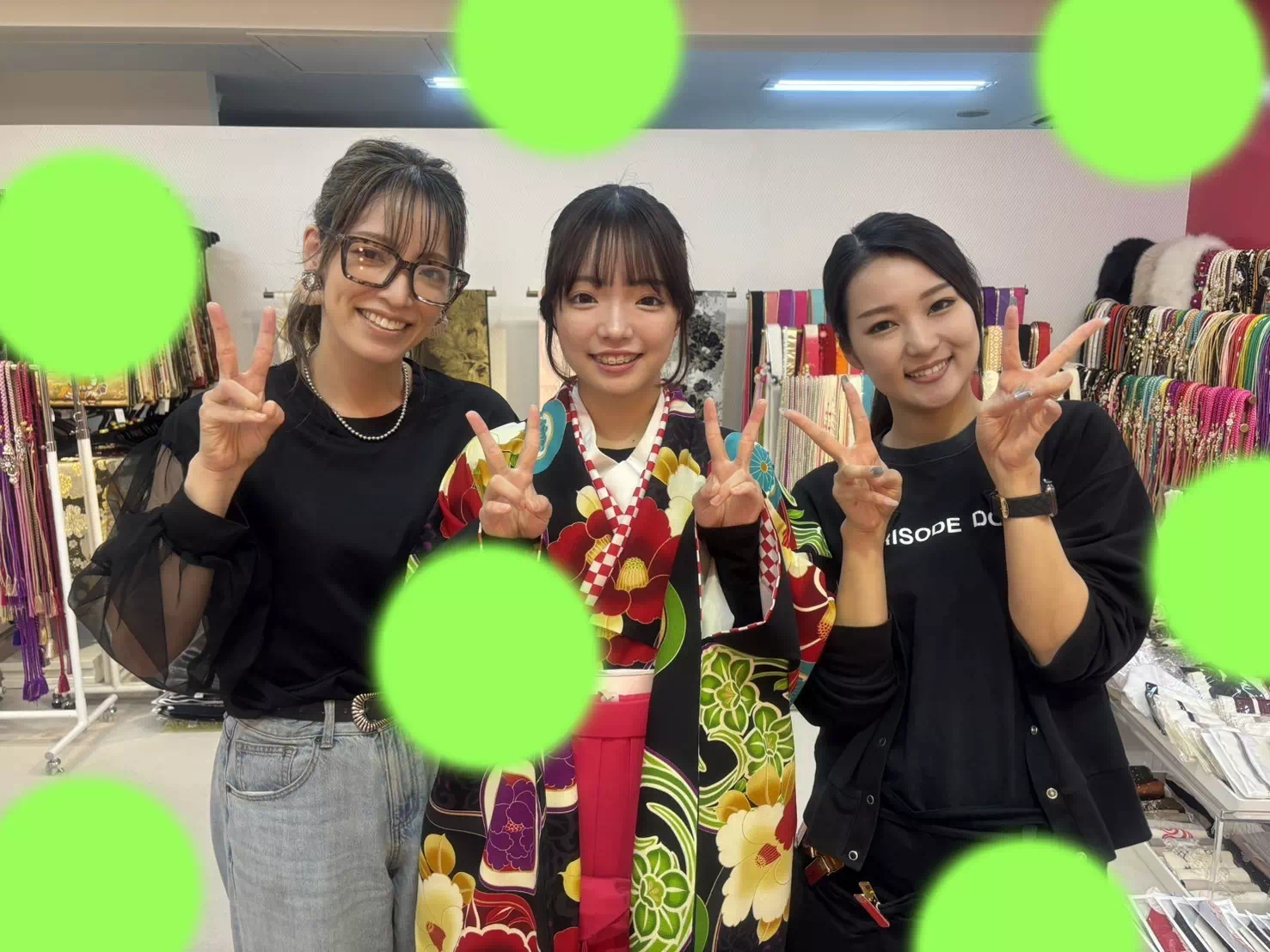 TAKAZEN　袴　レンタル　くすみ　オシャレ　いまどき　レトロ　黒　ピンク　かわいい