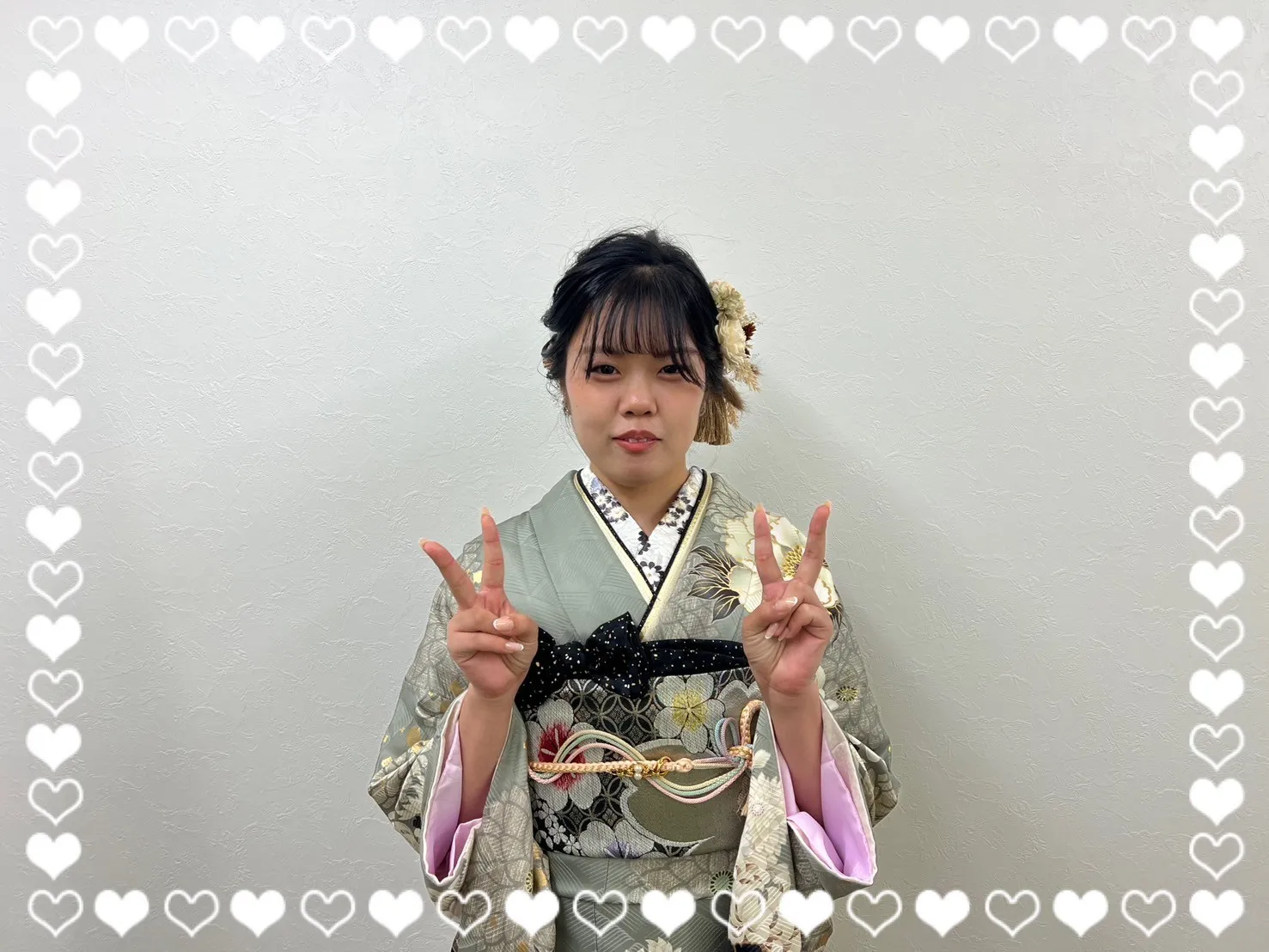 振袖　レンタル　奈良　前撮り　吉木千沙都　ミントグリーン/淡い色　牡丹柄　くすみカラーエレガント　爽やか　綺麗