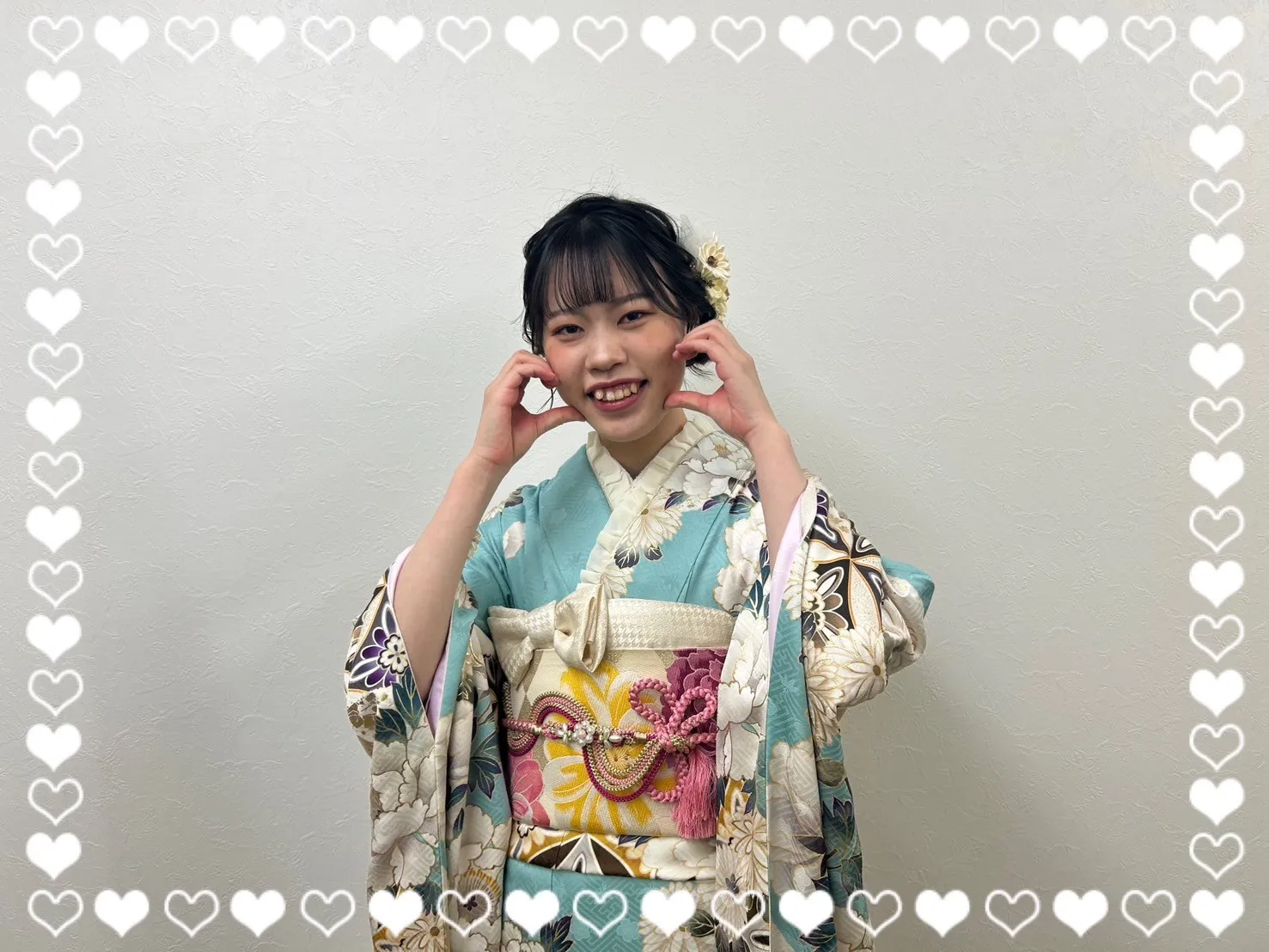振袖　レンタル　奈良　前撮り　くすみカラー　古典　ミントグリーン/淡色　牡丹柄　エレガント　清楚