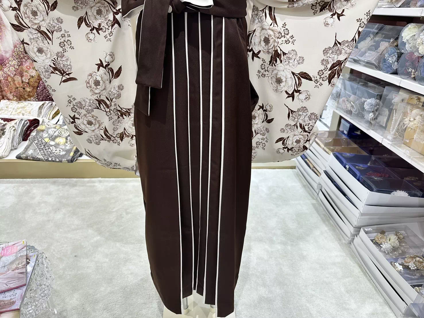 TAKAZEN姫路店　加古川市　高砂市　人気振袖　振袖レンタル　姫路市　成人式　卒業式　袴　振袖　イマドキ振袖　香音　