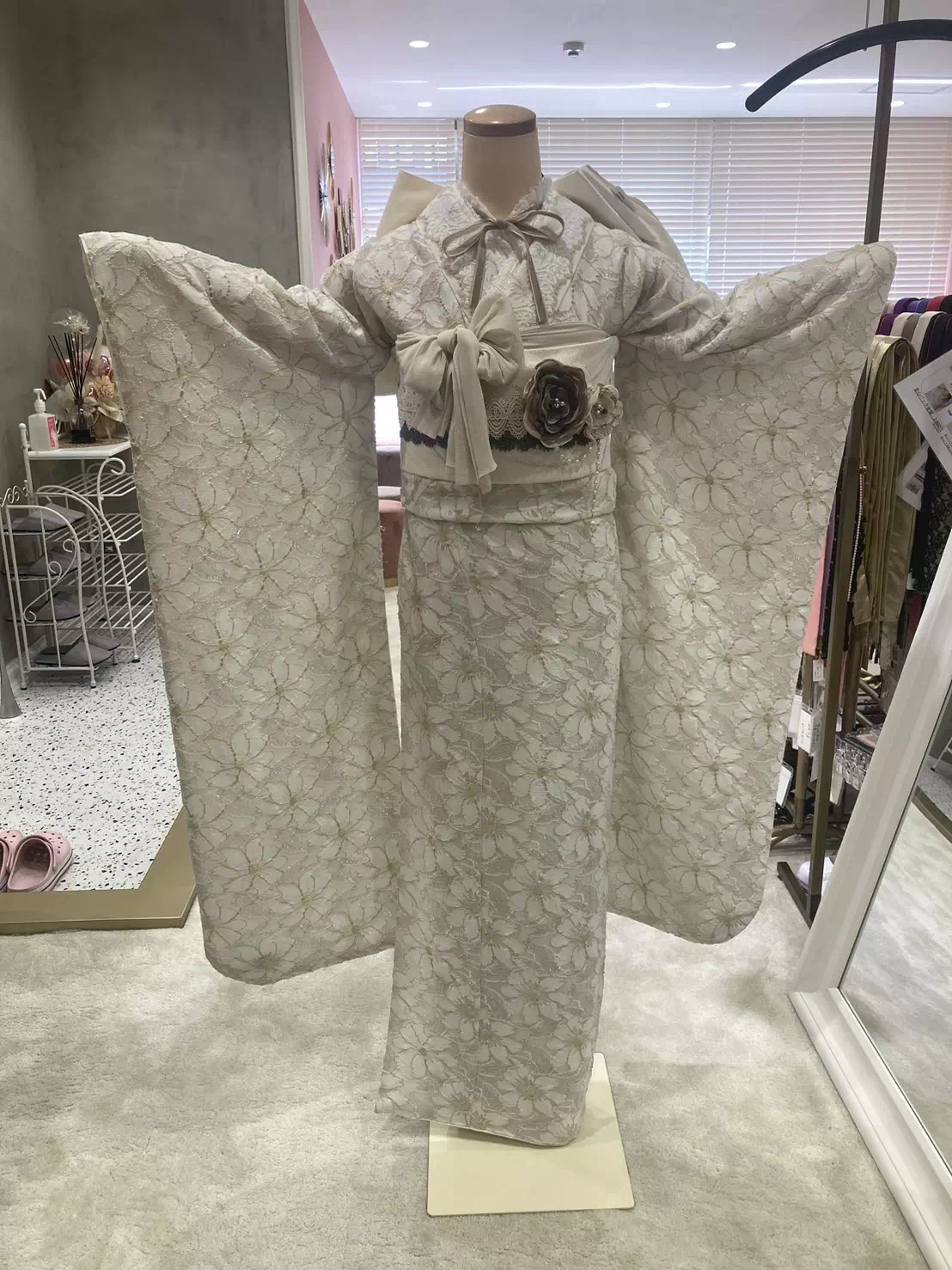 TAKAZEN姫路店　姫路市　成人式　卒業式　袴　振袖　イマドキ振袖　香音　