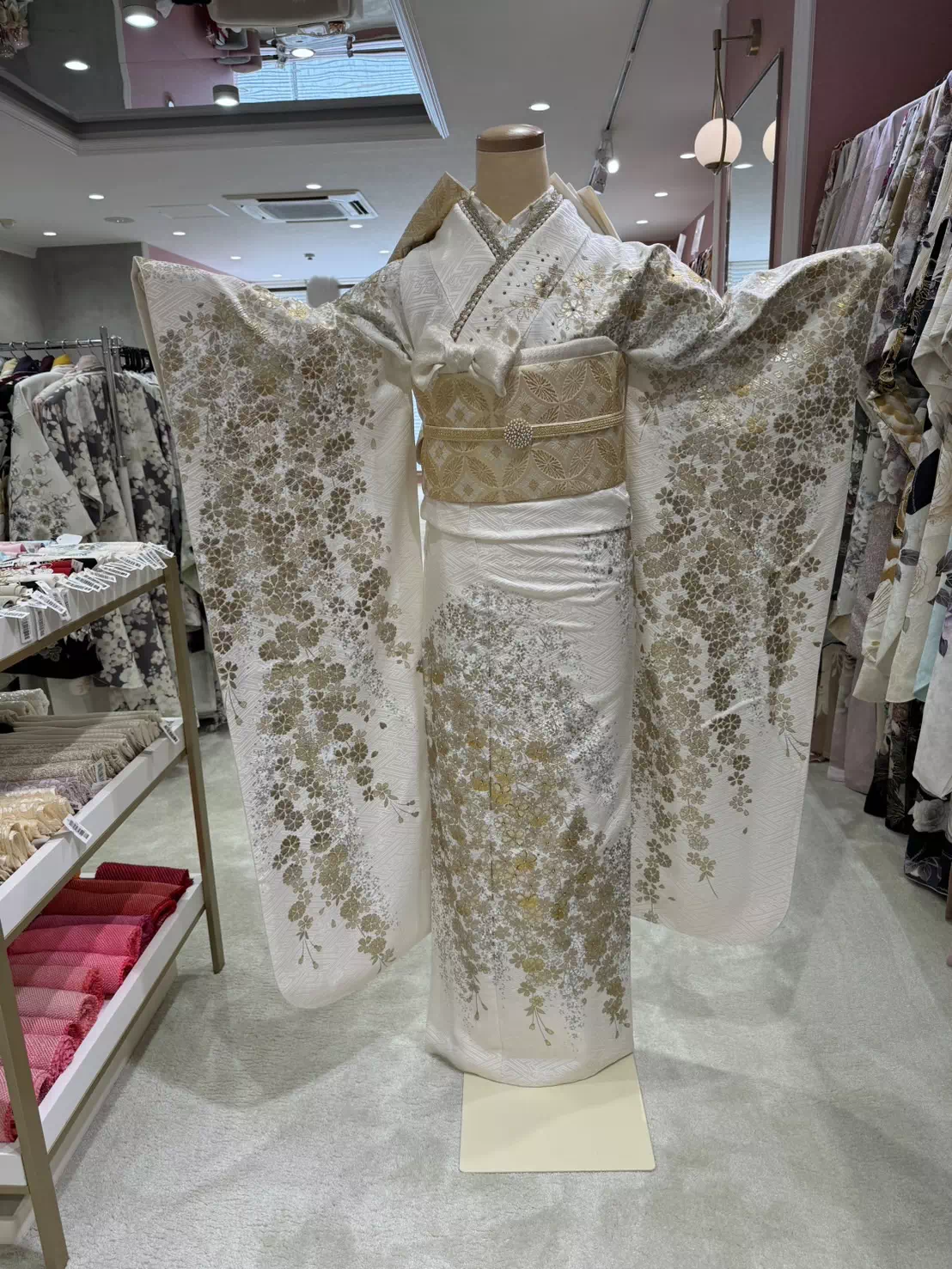 TAKAZEN姫路店　姫路市　成人式　卒業式　袴　振袖　イマドキ振袖　香音　