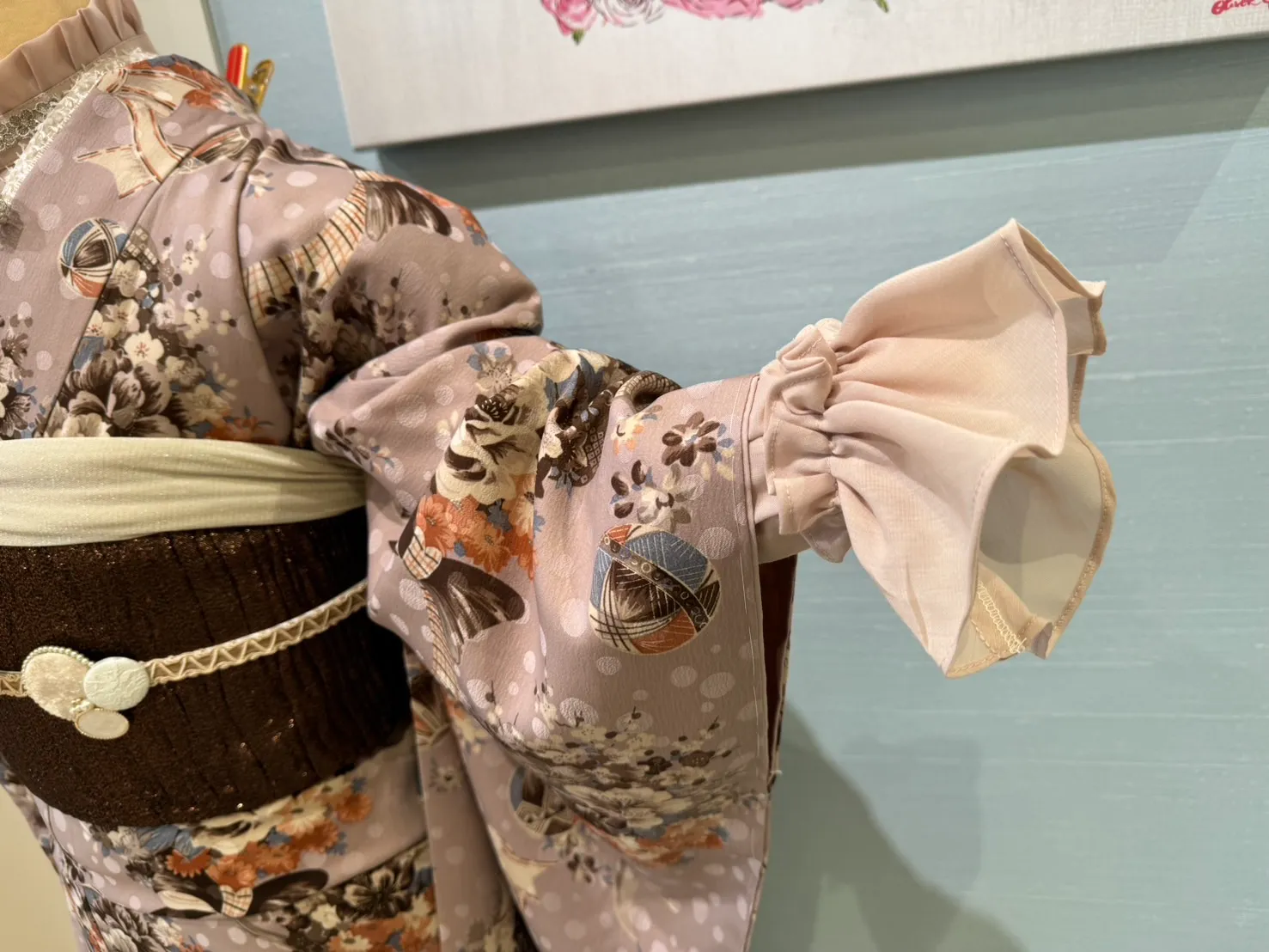 TAKAZEN　TAKAZEN堺店　タカゼン　成人式振袖　くすみレトロ　かわいい　レース　フリル