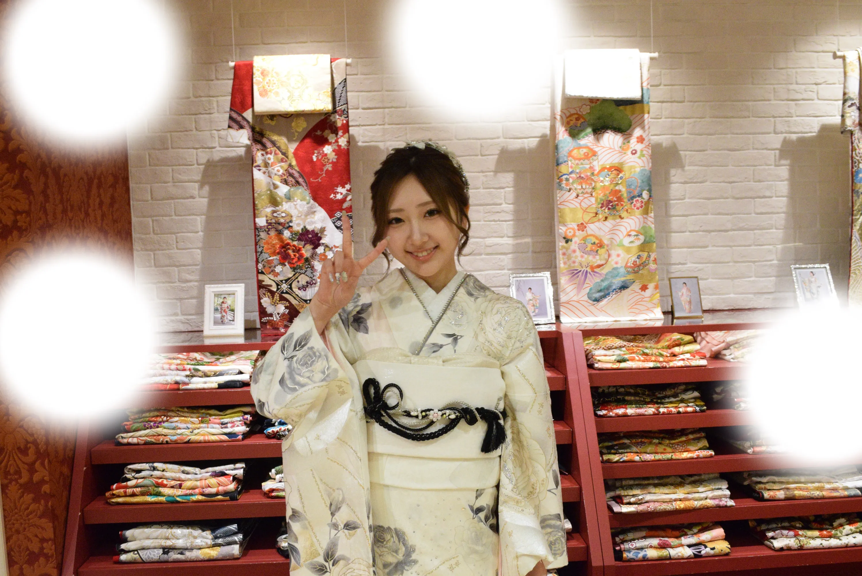 袴レンタル　振袖レンタル　くすみ　キラキラ　かわいい　梅田　大阪　安い　イマドキ　古典　くすみカラー　前撮り　ヴィンテージ　渋い