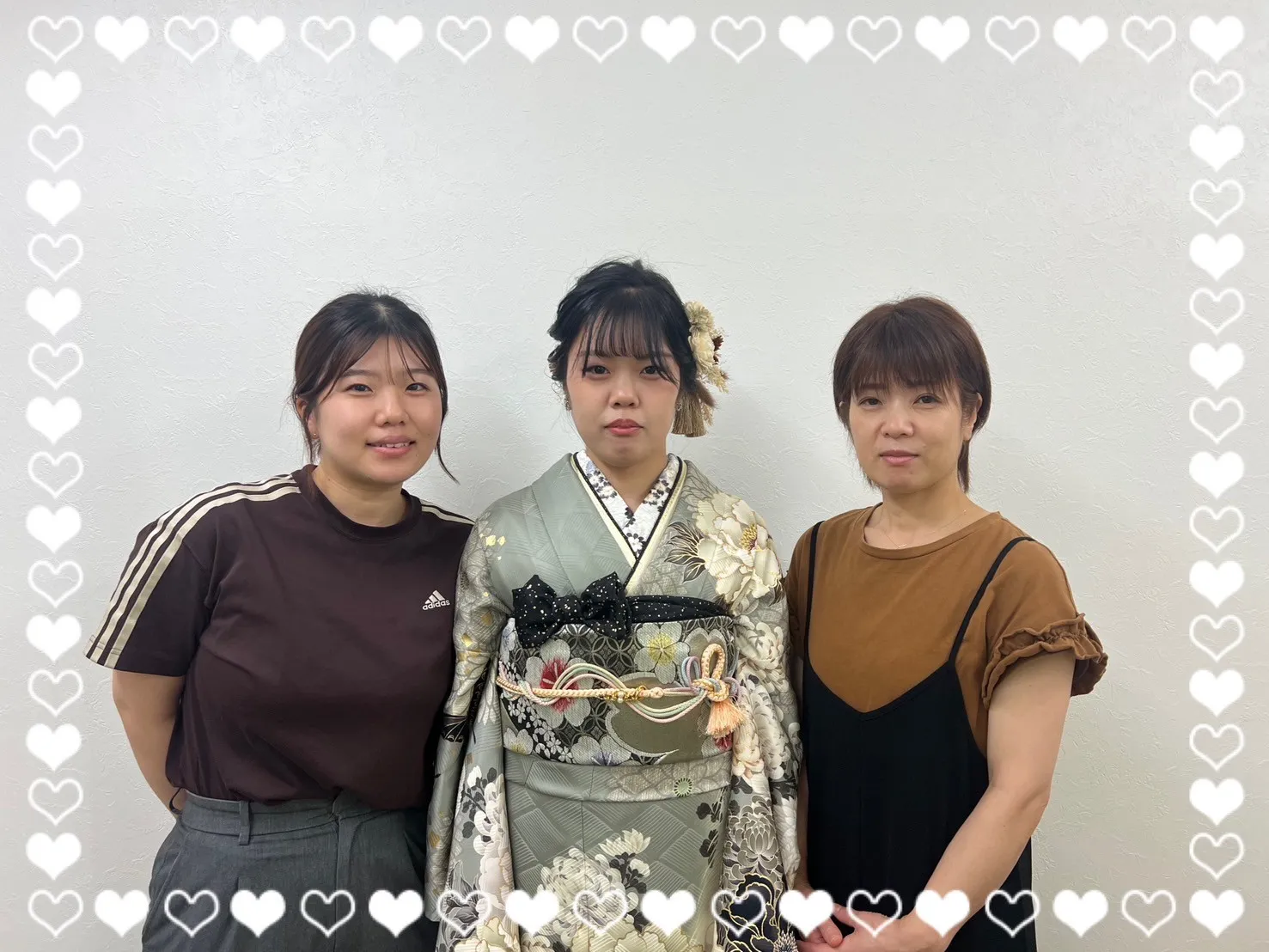振袖　レンタル　奈良　前撮り　吉木千沙都　ミントグリーン/淡い色　牡丹柄　くすみカラーエレガント　爽やか　綺麗