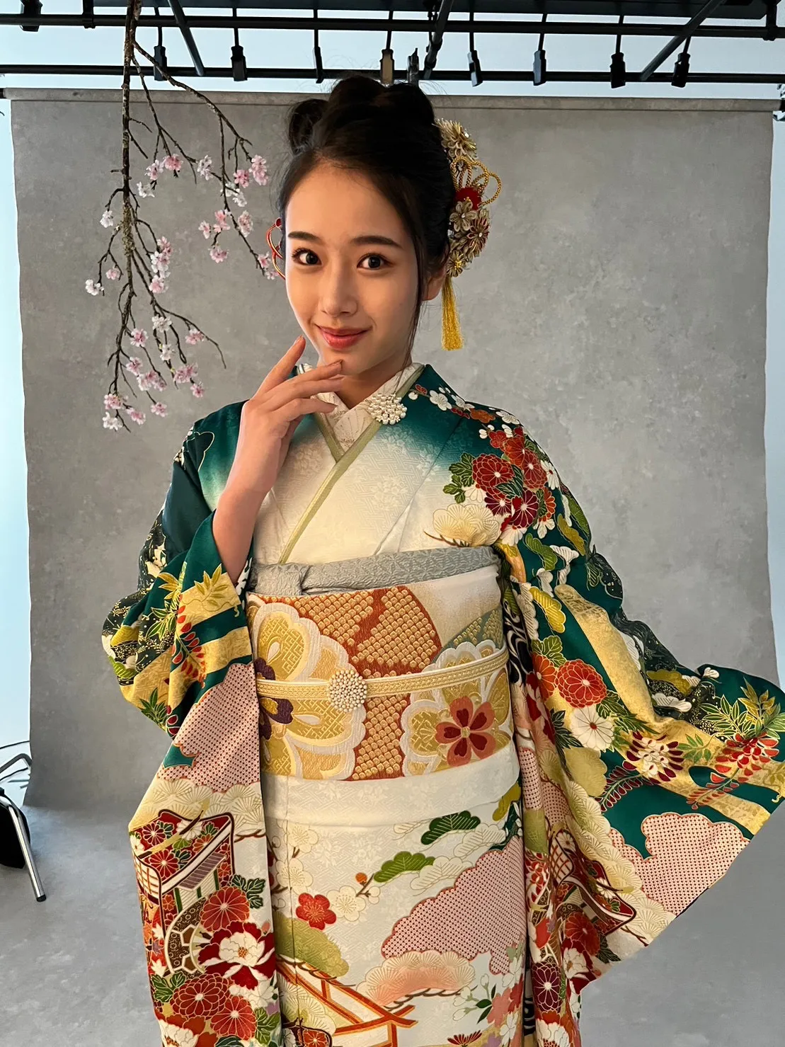 成人式　卒業式　TAKAZEN 袴レンタル