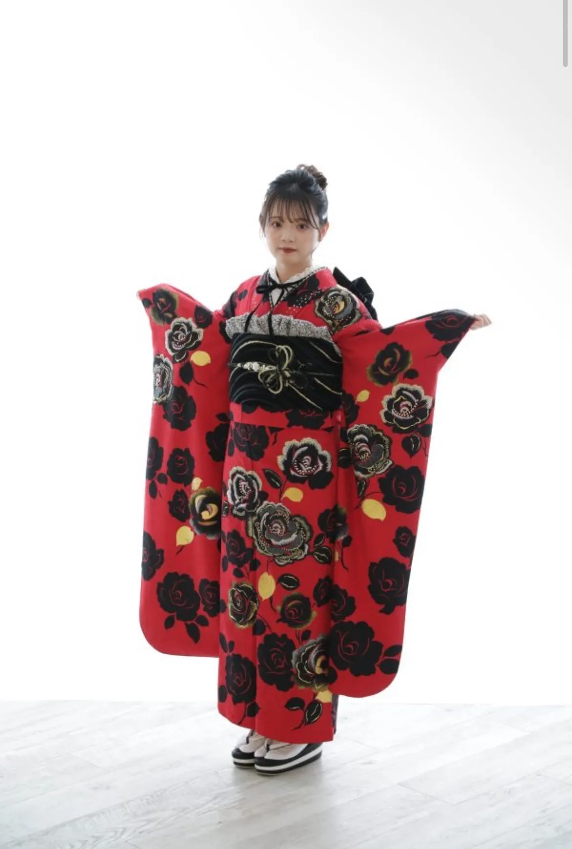 成人式　前撮り　梅田　袴　くすみカラー　かわいい　イマドキ　淡色　古典　タカゼン　撮影