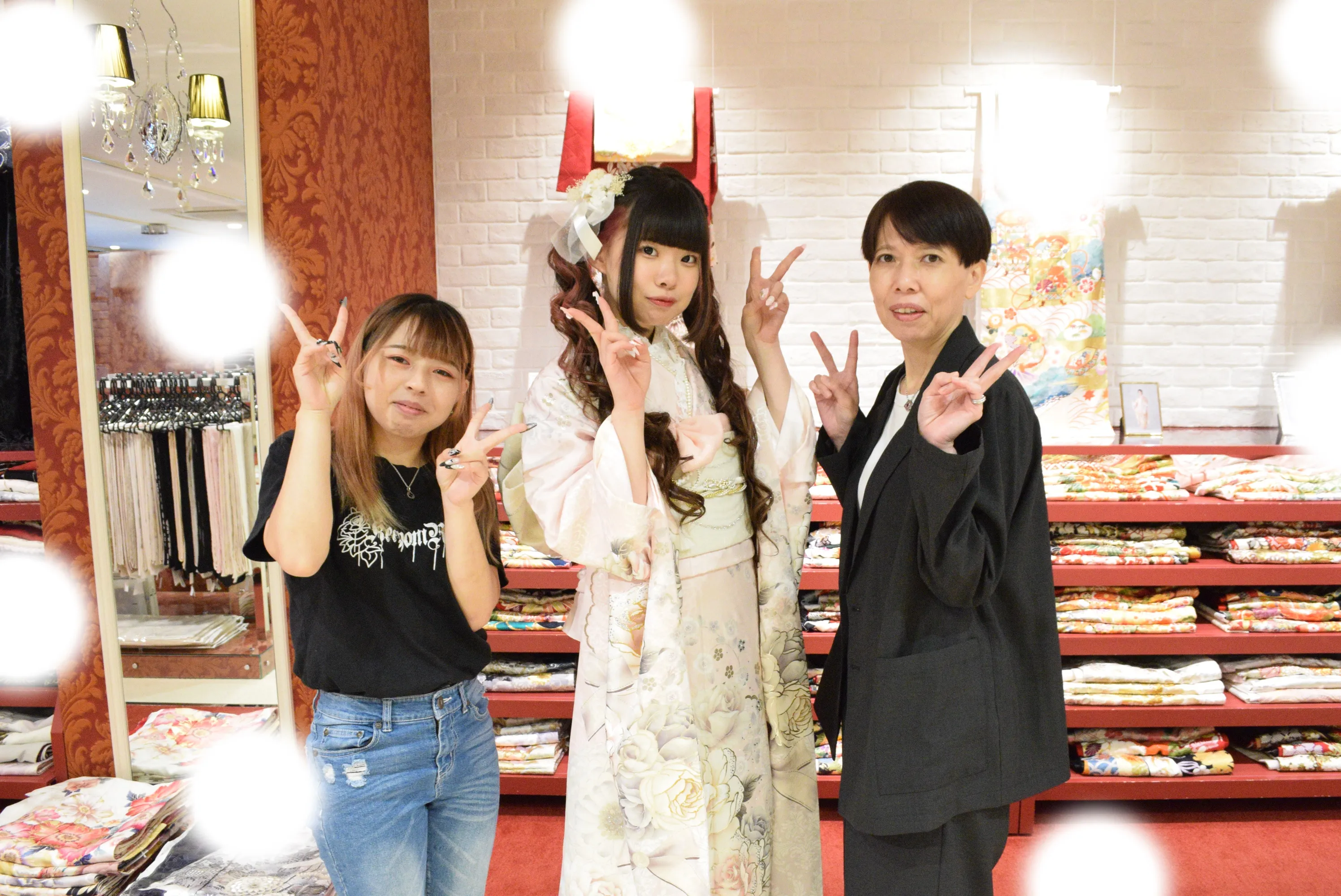 成人式　前撮り　梅田　袴　くすみカラー　かわいい　イマドキ　淡色　古典　タカゼン　撮影
