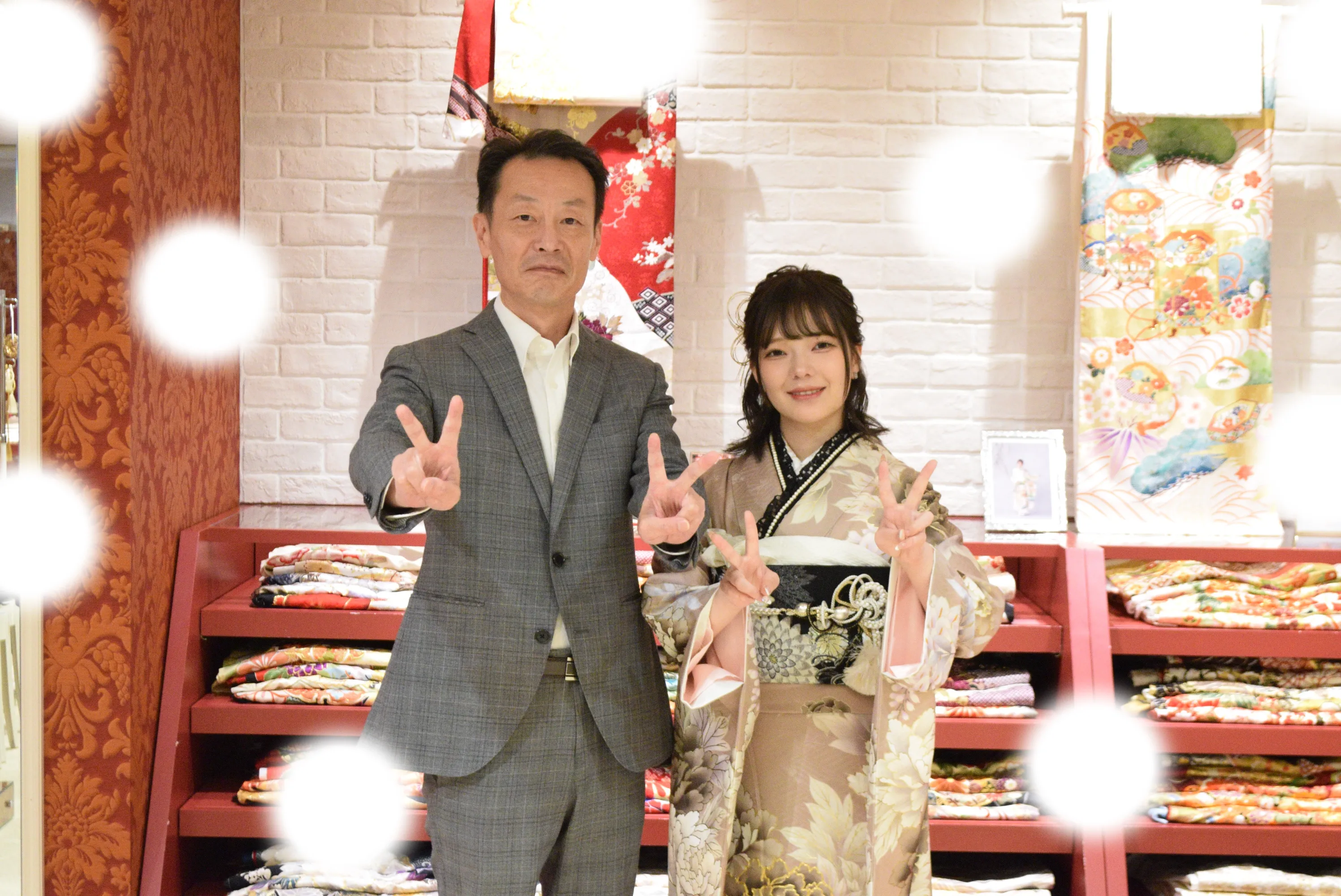 成人式　前撮り　梅田　袴　くすみカラー　かわいい　イマドキ　淡色　古典　タカゼン　撮影