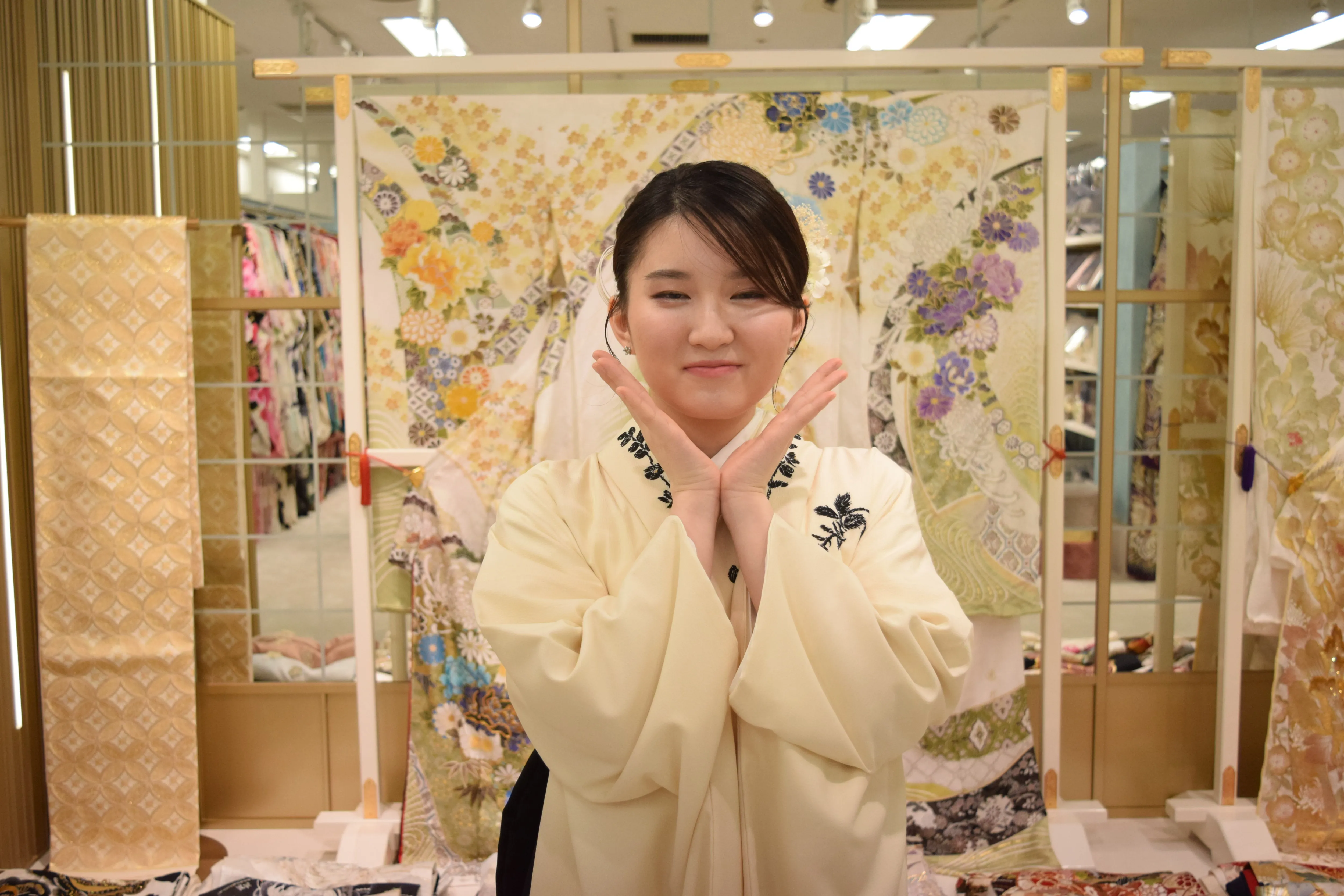 袴前撮り　袴撮影　大阪　心斎橋　天王寺　中央区　卒業式　袴レンタル