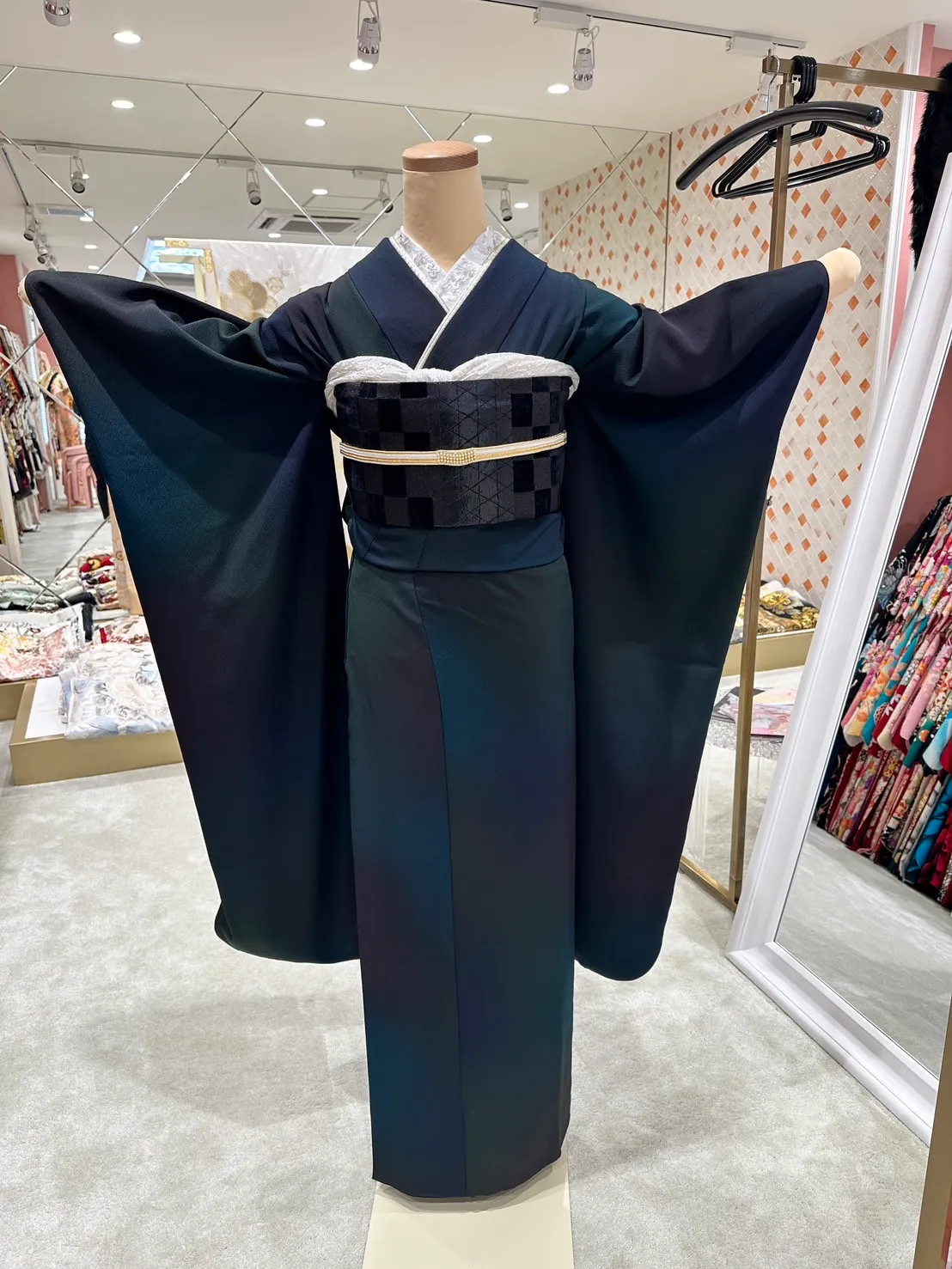 成人式　振袖　TAKAZEN　TAKAZEN姫路店　袴　振袖レンタル　前撮り撮影会　姫路市　加古川市　キラキラ　くすみカラー　ピンク　リボン　2026年成人式　2025年成人式　
